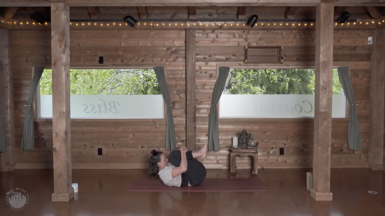 Dawn [40 min All Levels] Bedtime Hatha