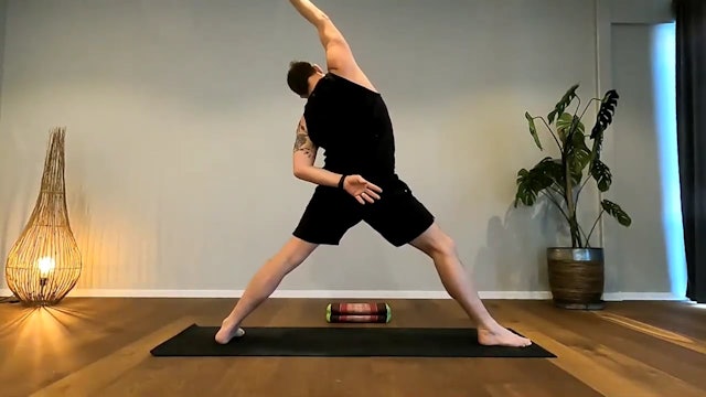 15 min intensiv yoga med Johan