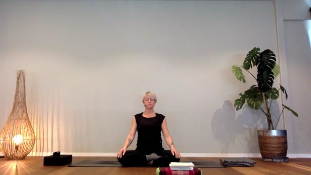 Mjuk Yoga Avspänning / Senior 2021-04-19