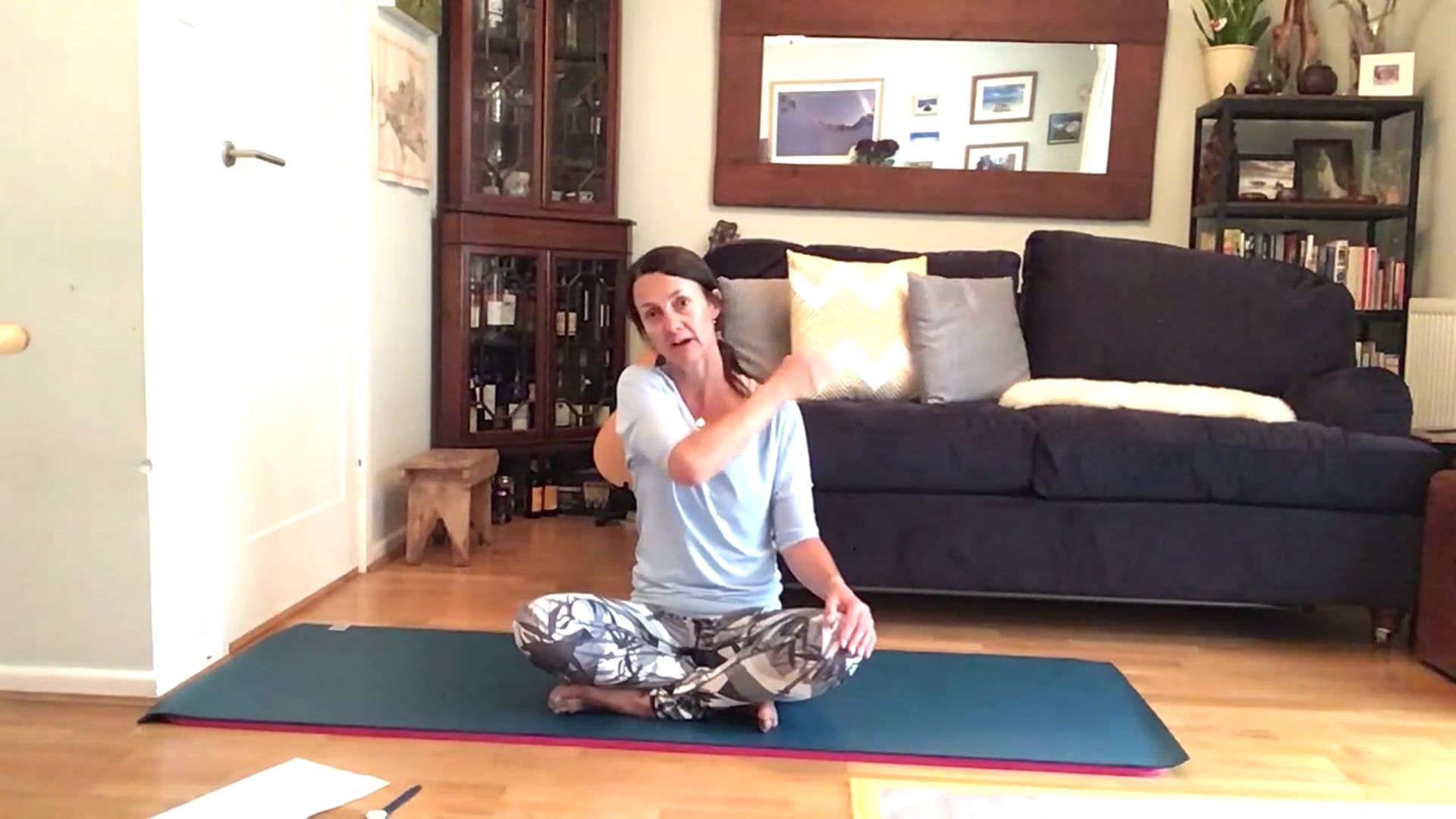 107 - Challenging full body class using the wall. 