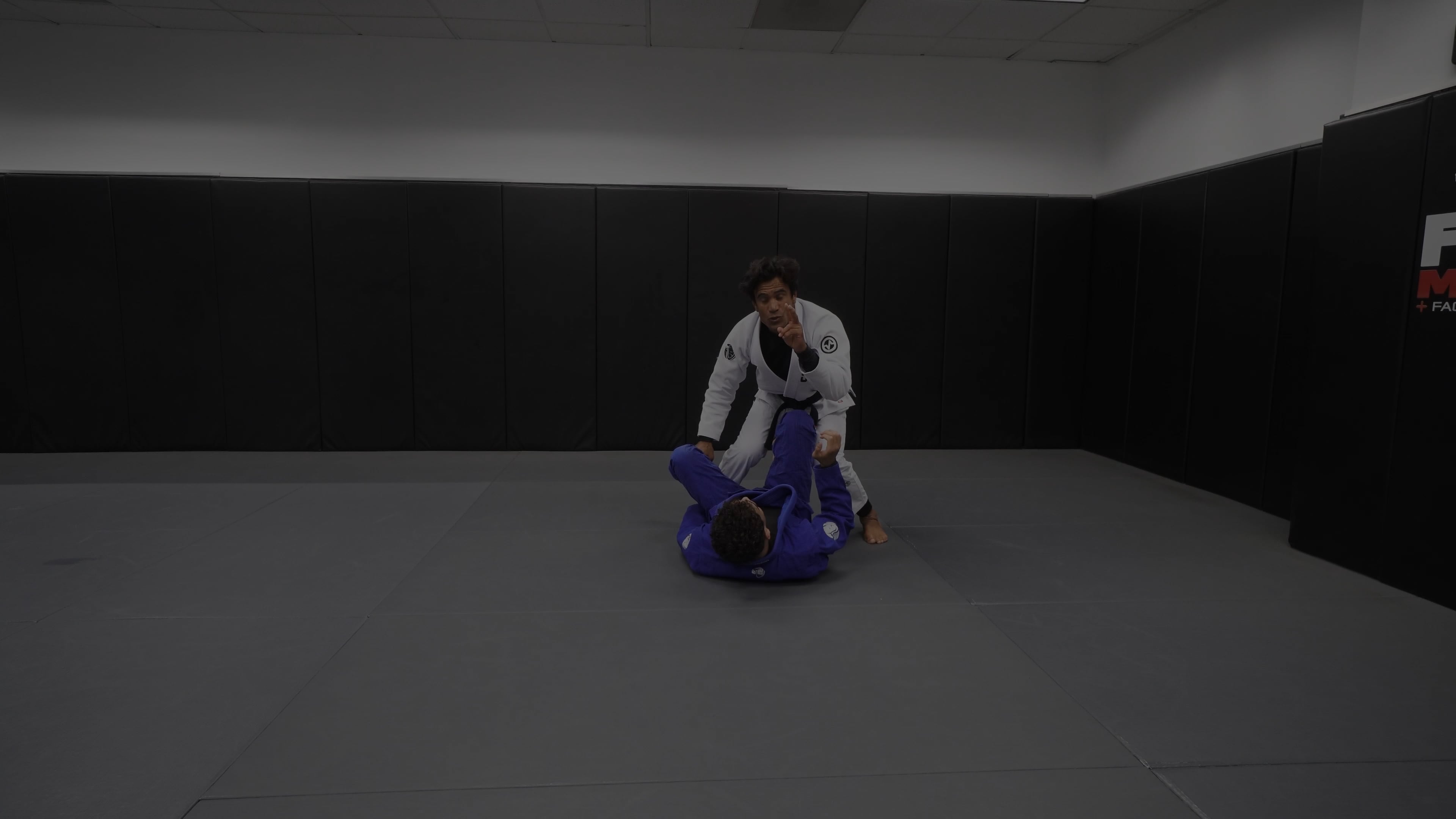 Luxury Grip Passing Sequence 2