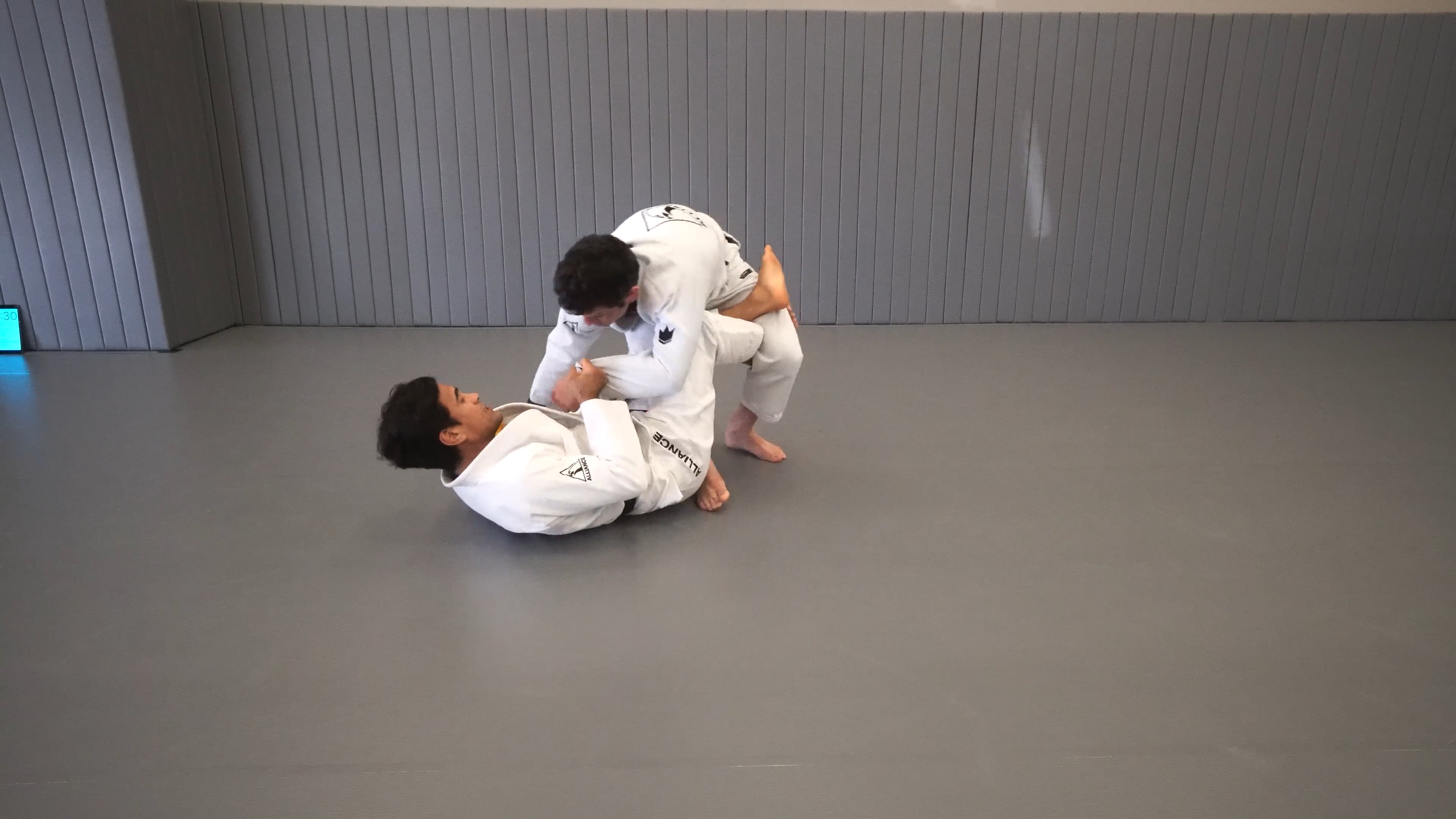 De La Riva X Lapel Options & Drilling Guidelines