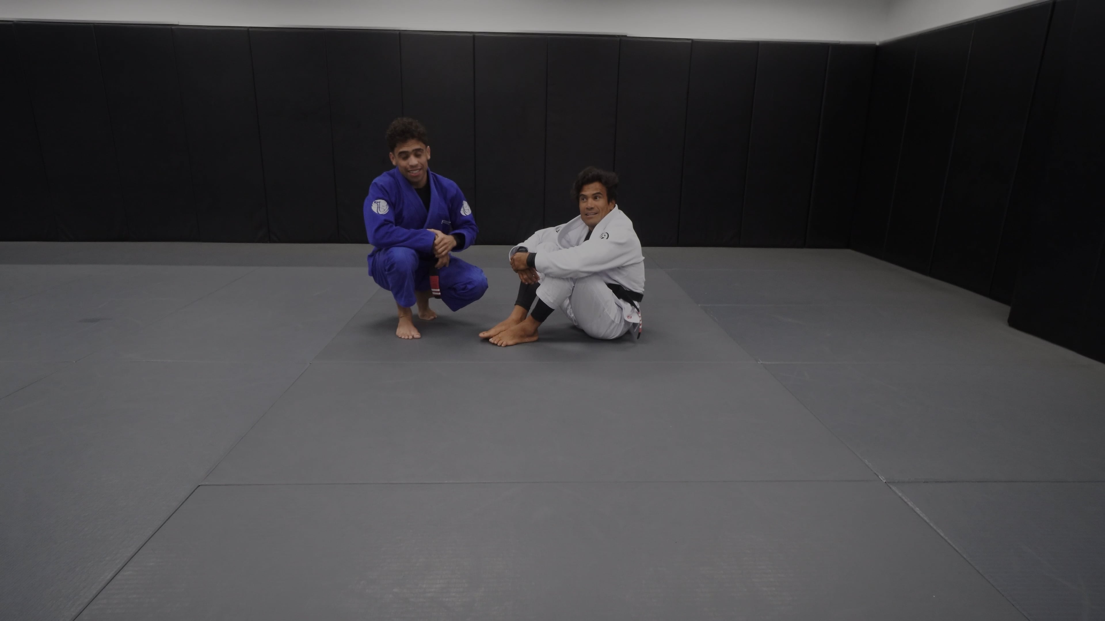 Luxury Grip Passing Drill 4