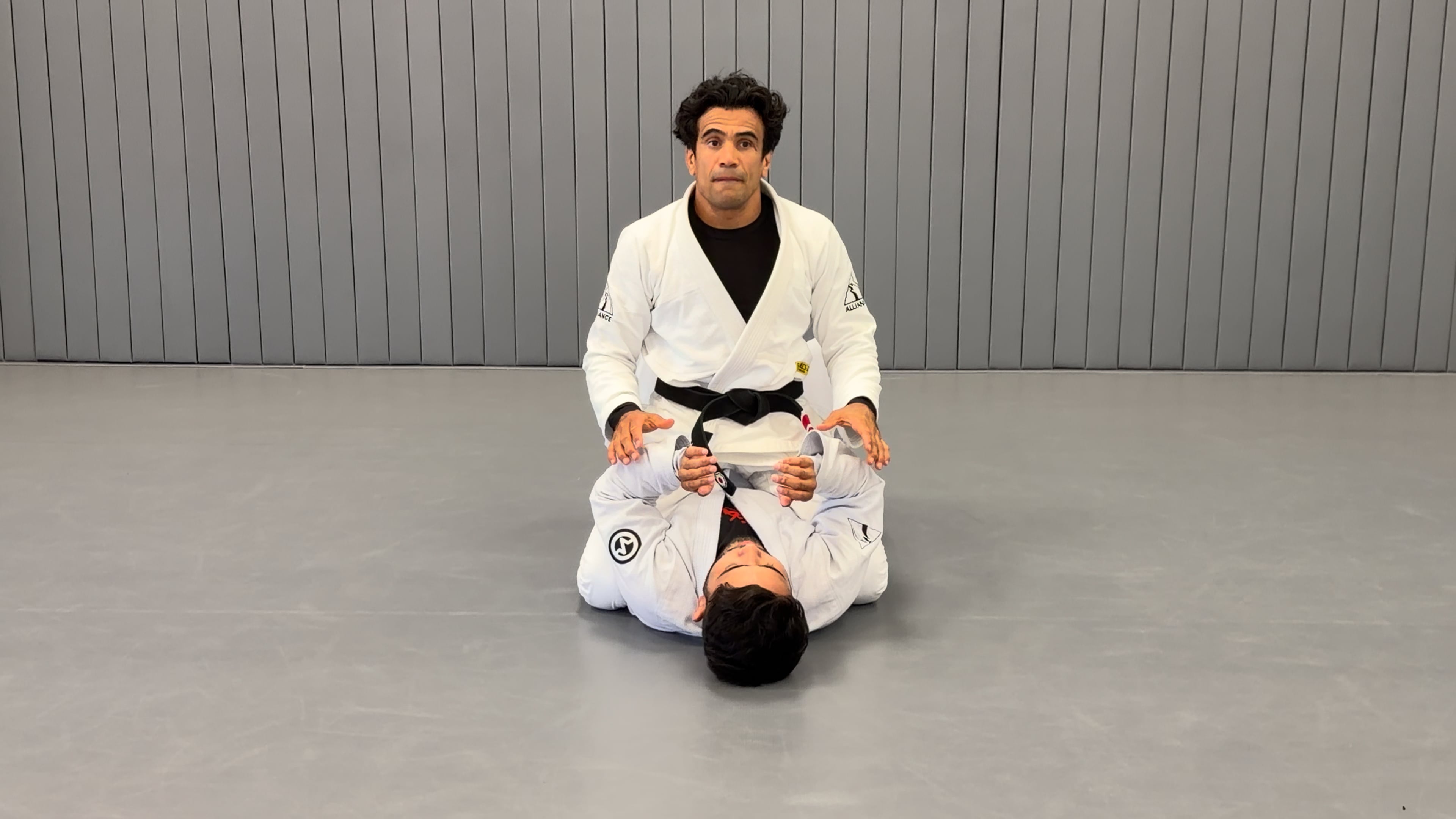 Elbow Escape Counter to the Back: Zipper Choke & Armbar Options