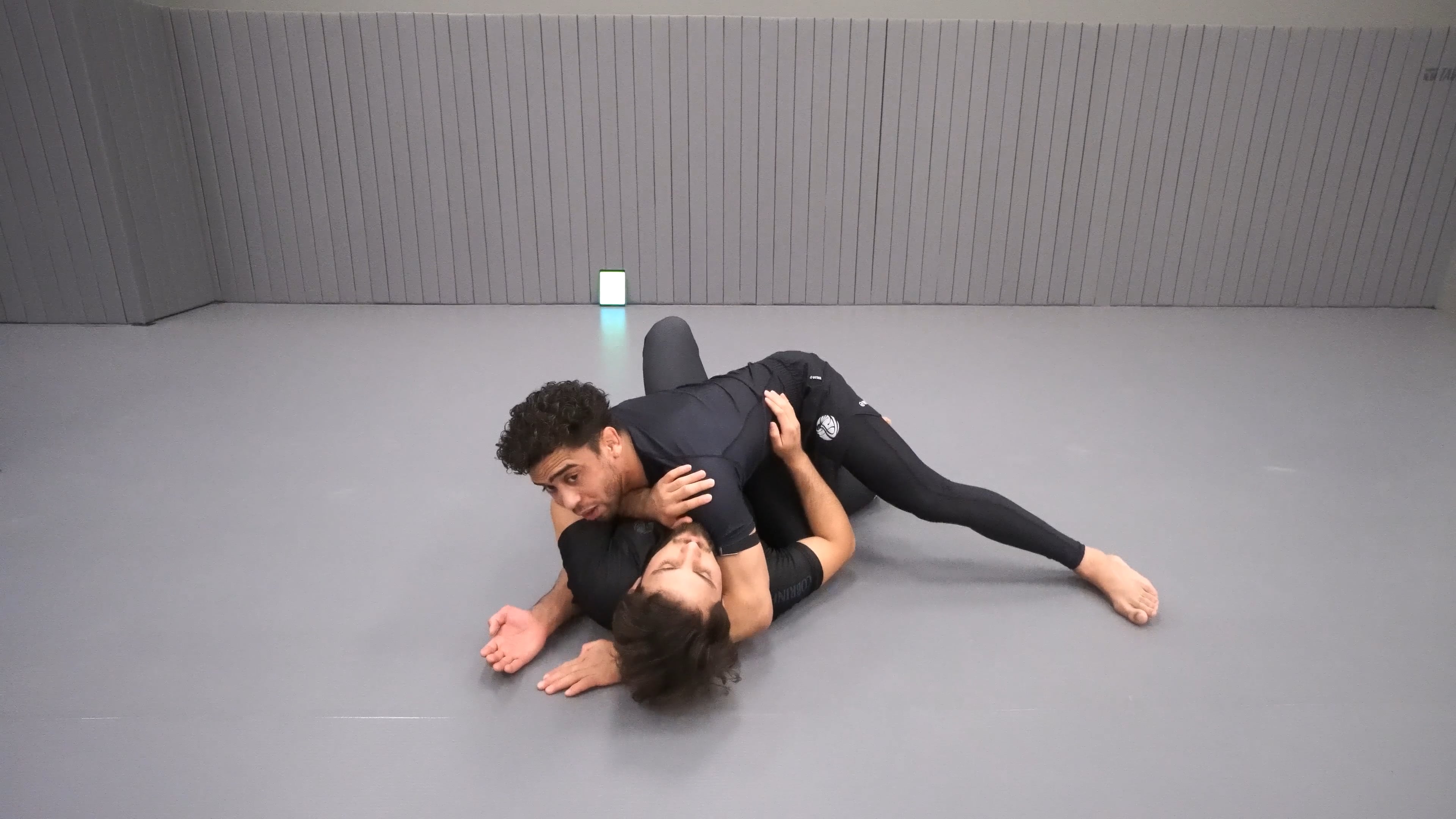 Knee Cut: Finishing Details