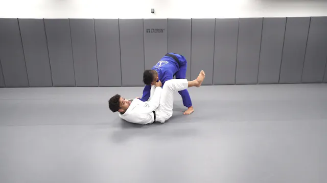 Hand Fighting Concepts: Establishing ...