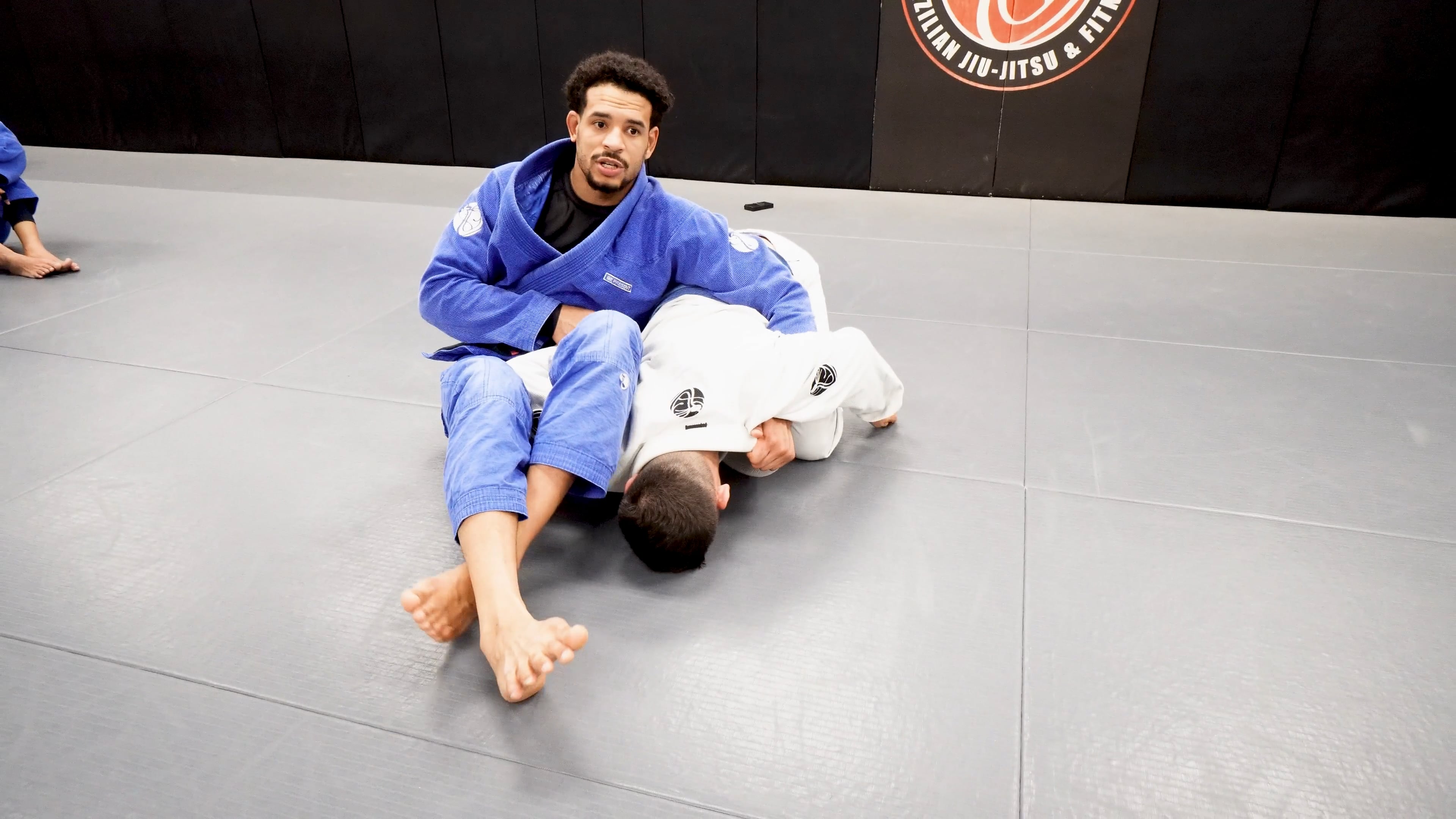 Omaplata From Closed Guard