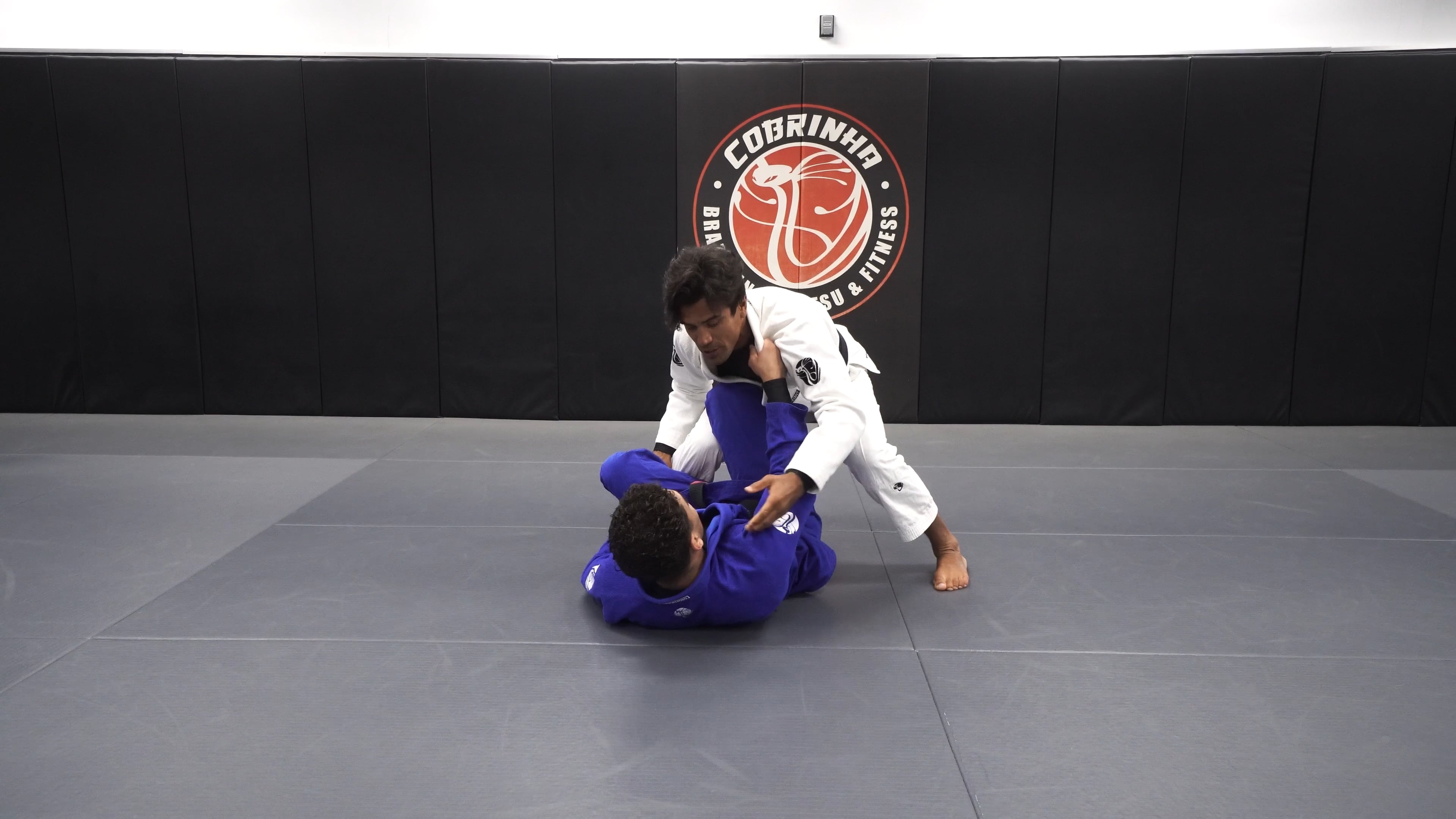 Luxury Grip Passing: Position Overview & Timing the Techniques