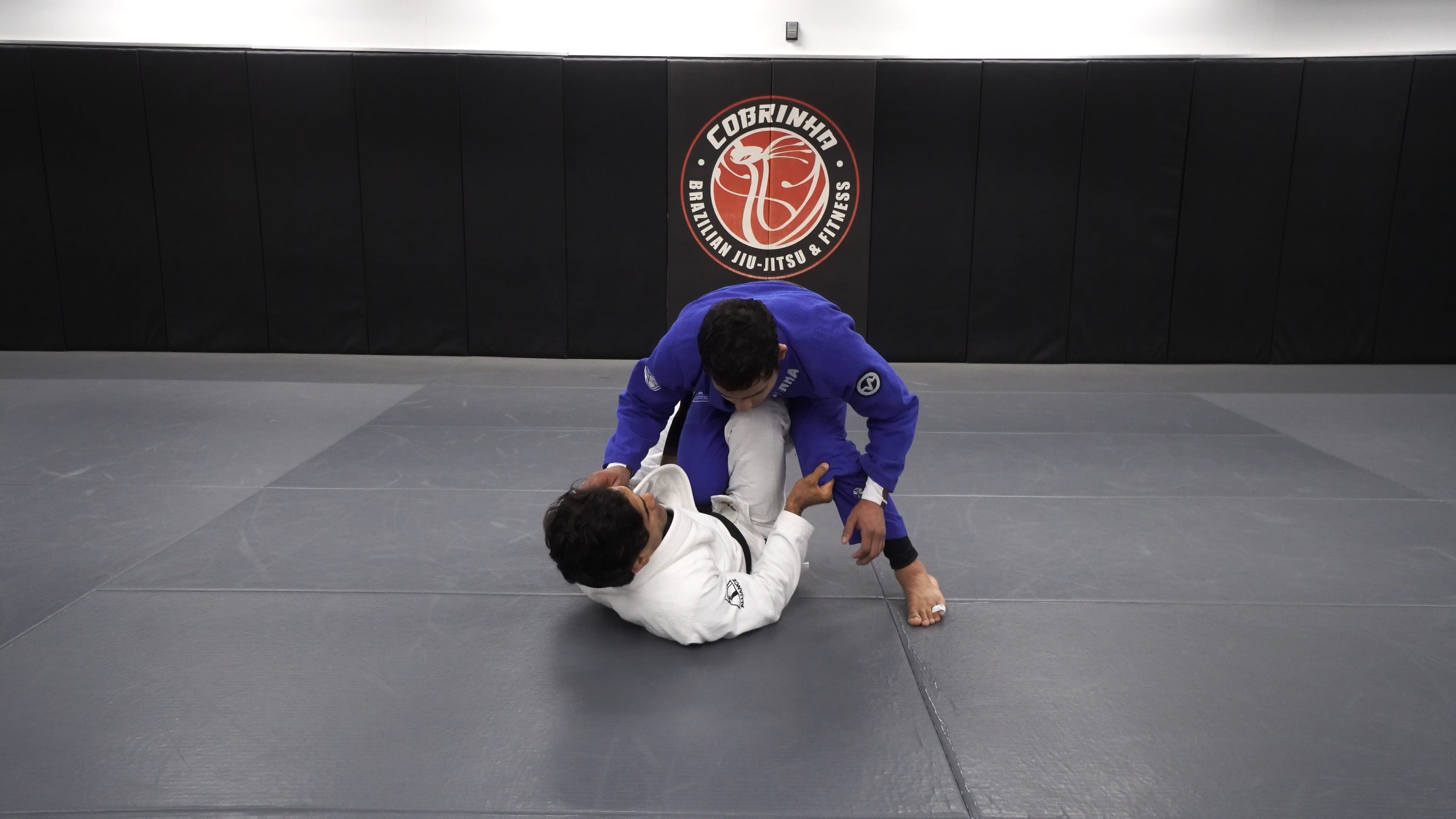Lapel Sit Up Guard to Sit Out Double Leg