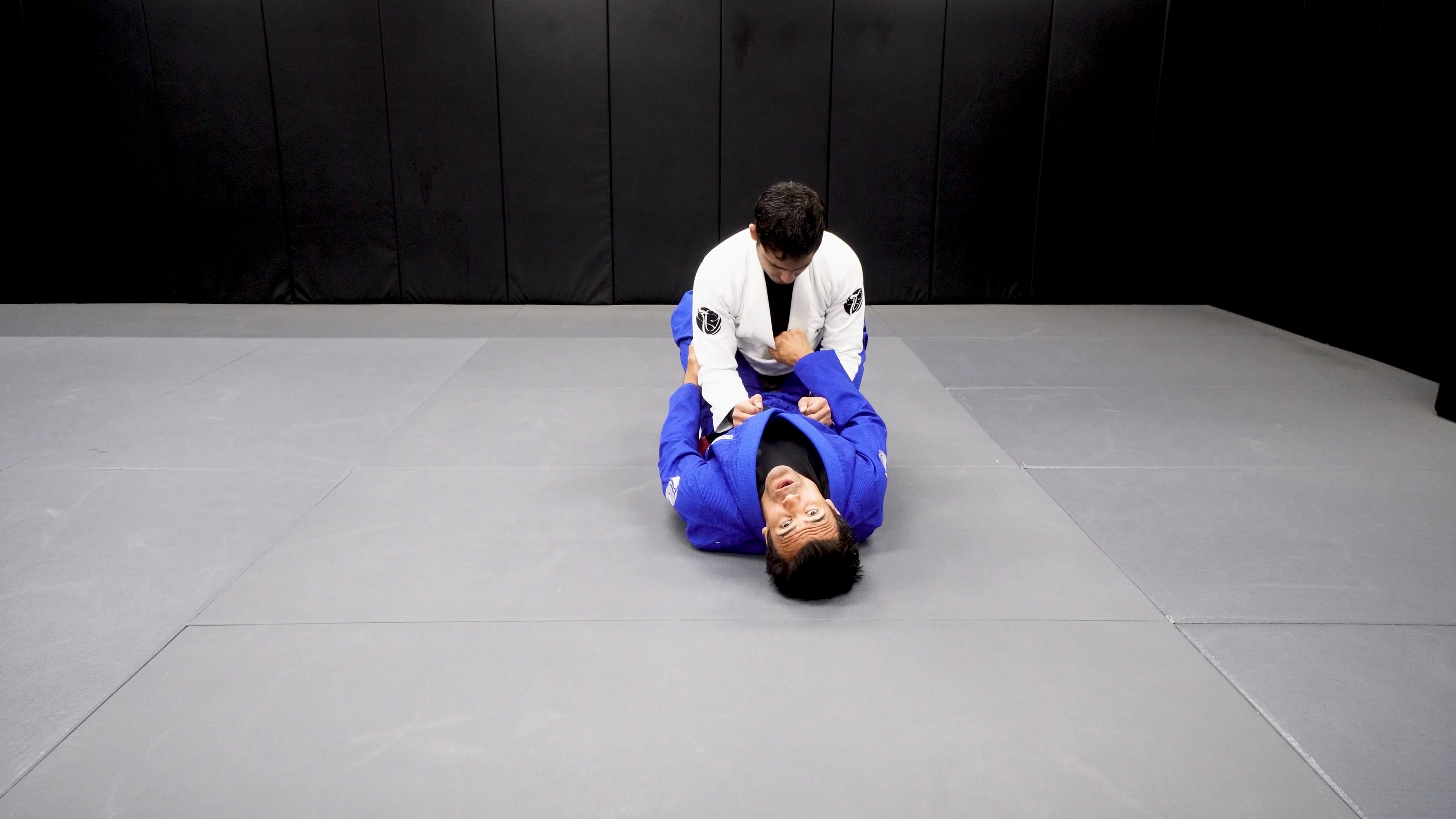 Closed Guard Arm Bar: Lapel Set Up