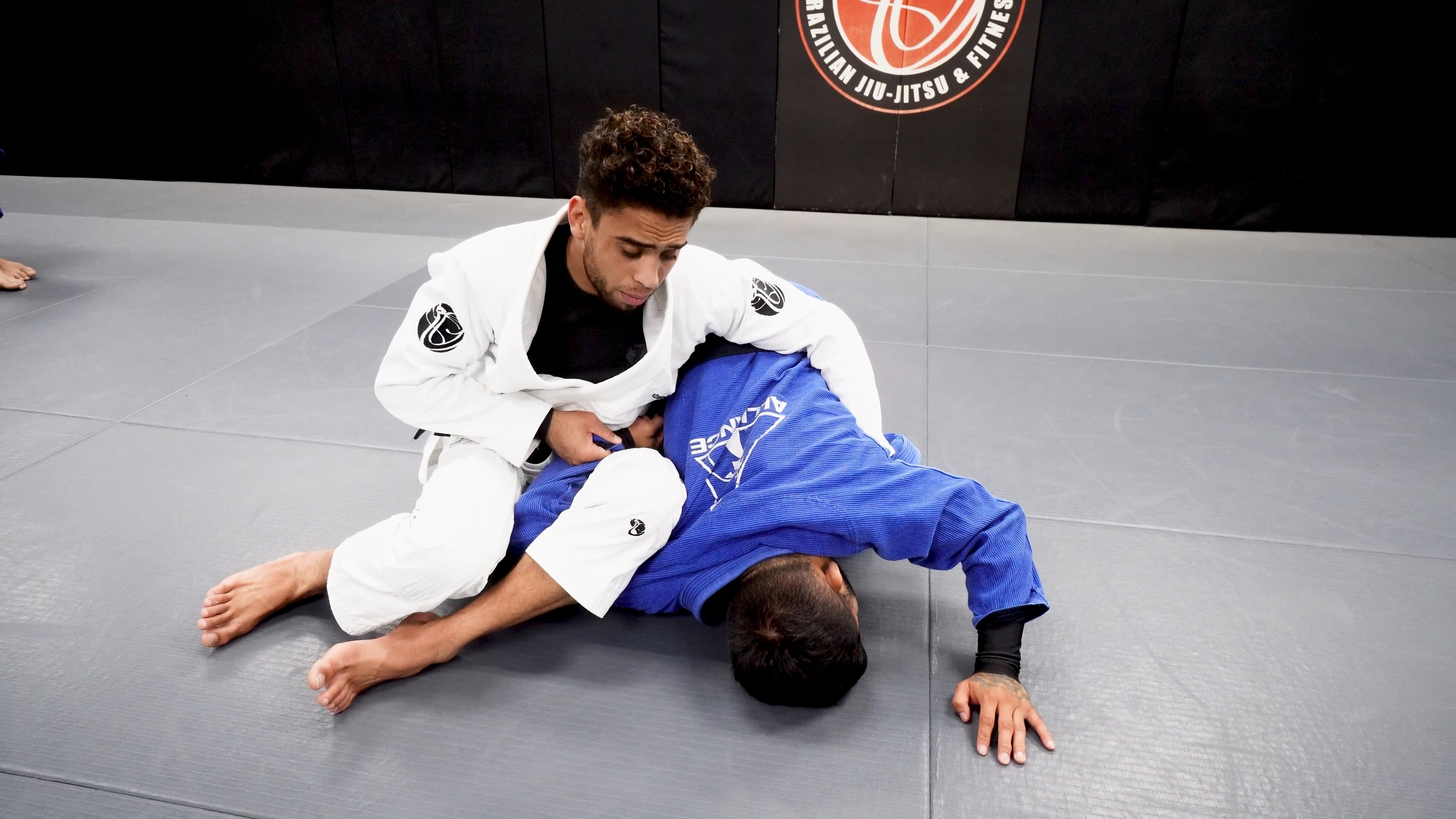 Omaplata To Omaplata Sweep