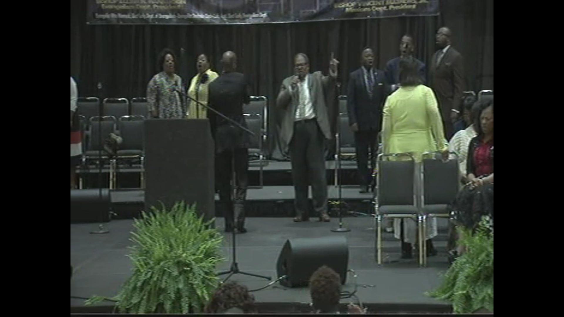 COGIC AIM 2016 Mission & Evangelist Tuesday Morning Worship Donnie McClurkin