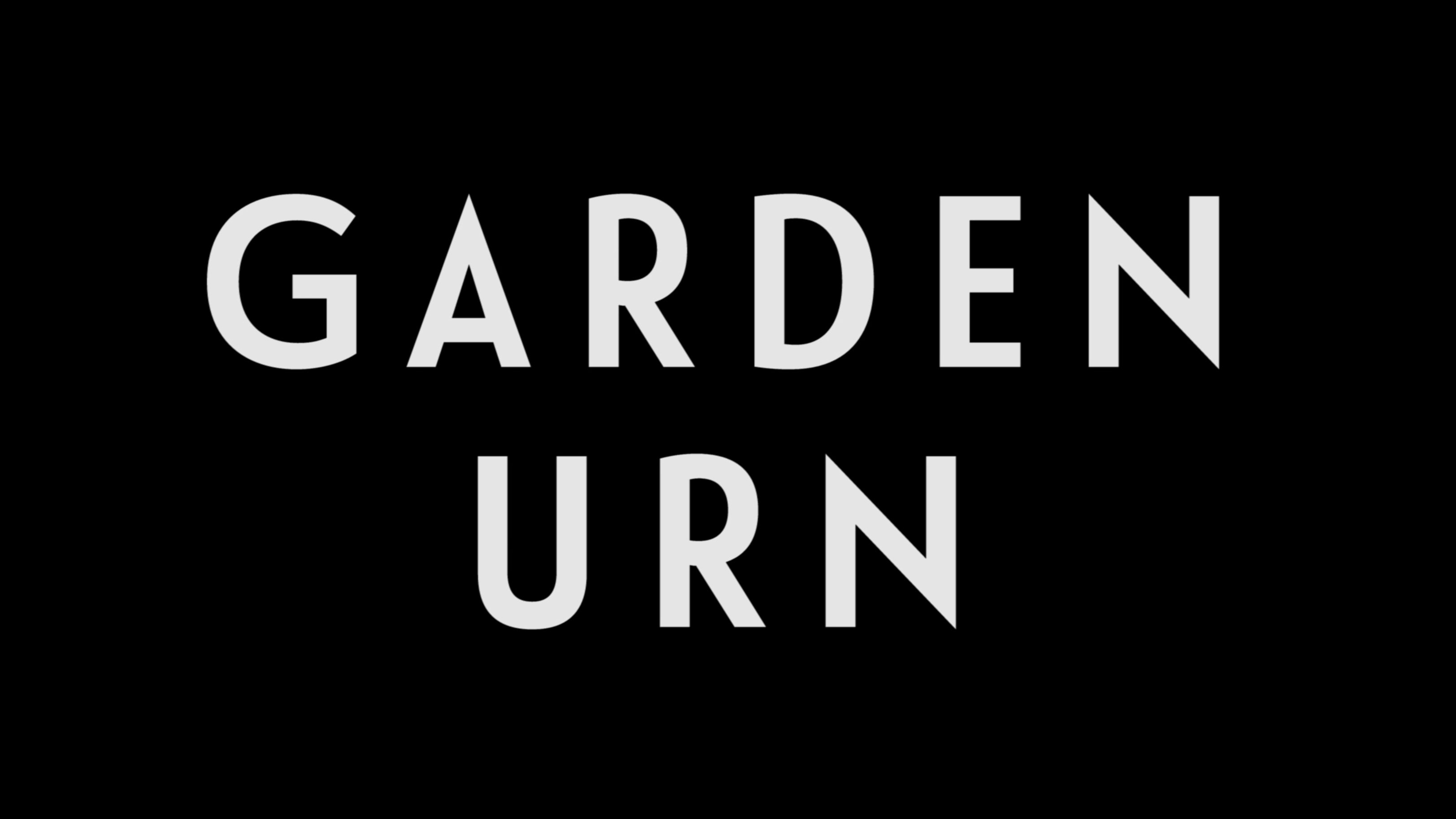 0043 | Garden Urn