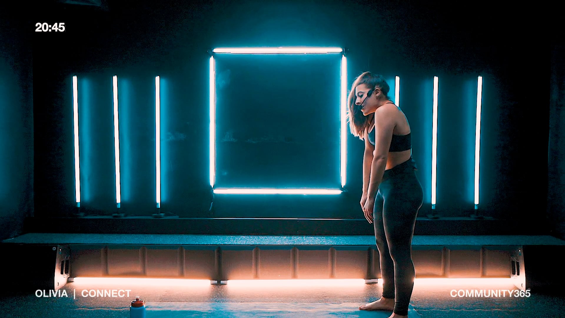 OLIVIA_CONNECT_full-body