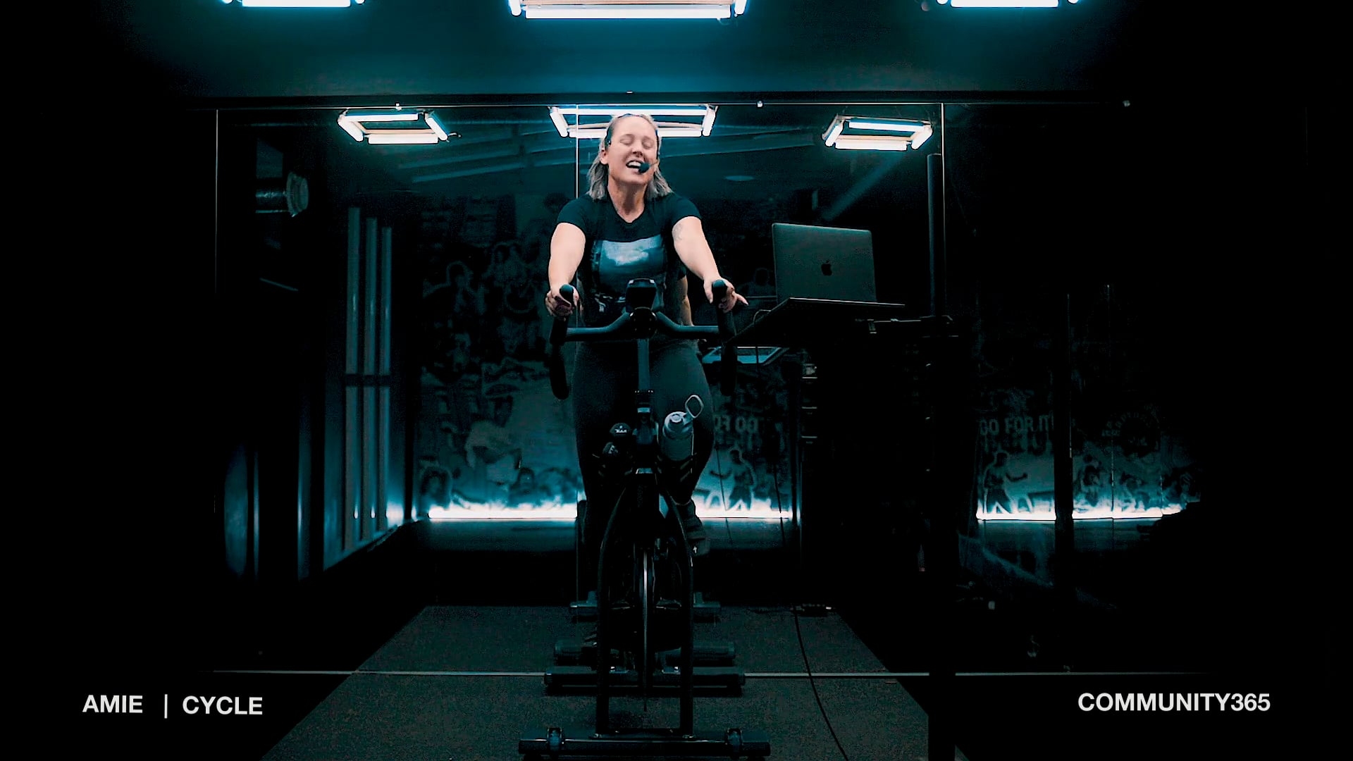 AMIE_CYCLE_FLO-RIDA_E37