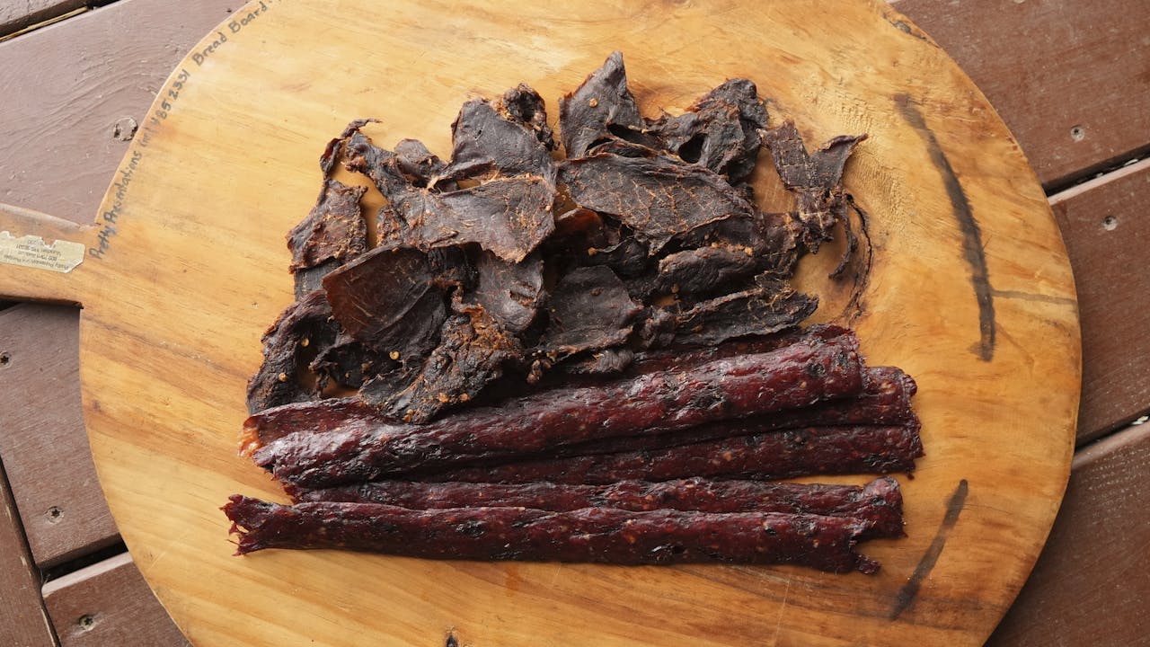Ch 7 Jerky In All Its Forms Venison 101 With Hank Shaw Outdoorclass The Best In 3762