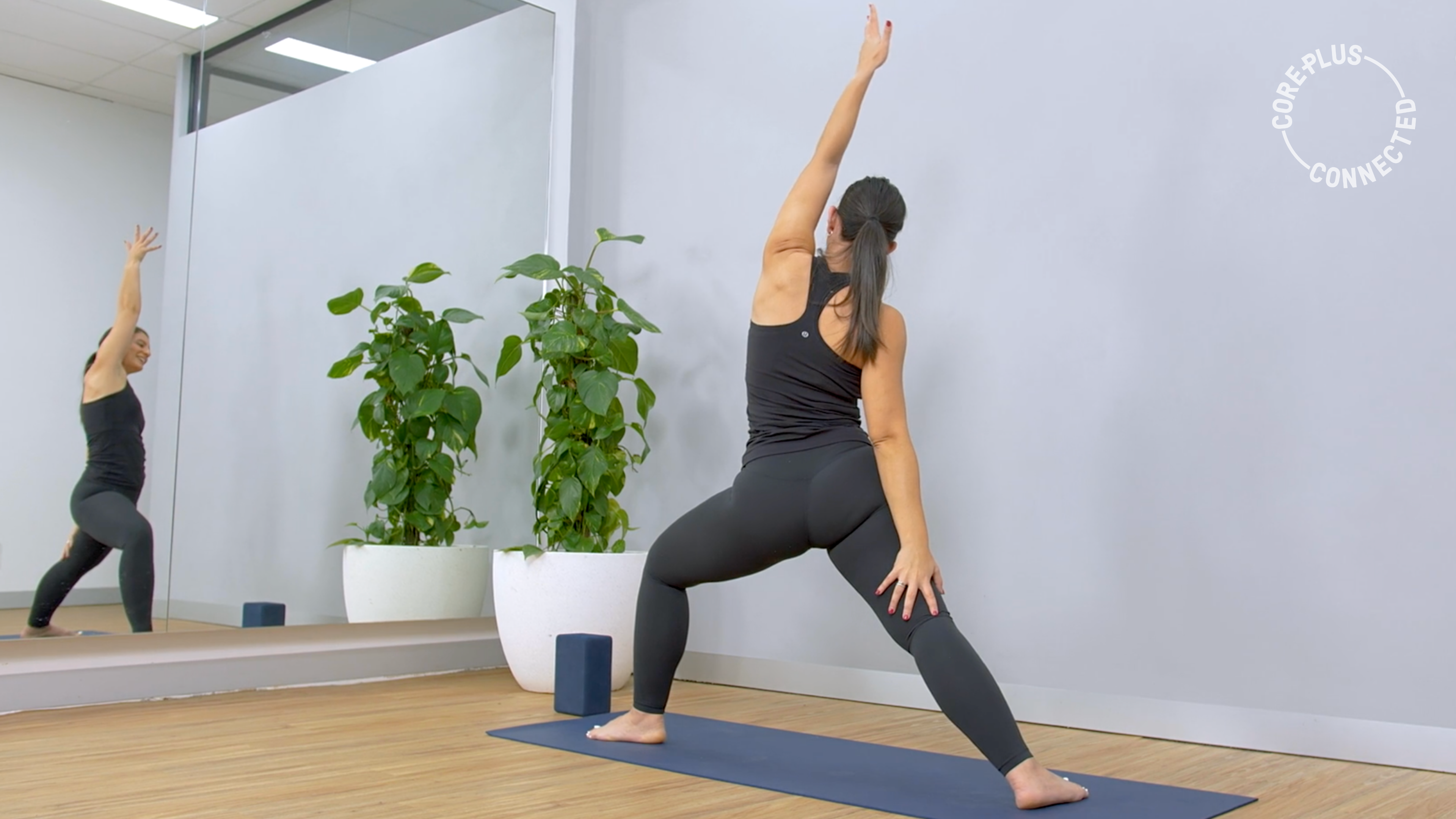 Wake Up Yoga Flow with Lauren