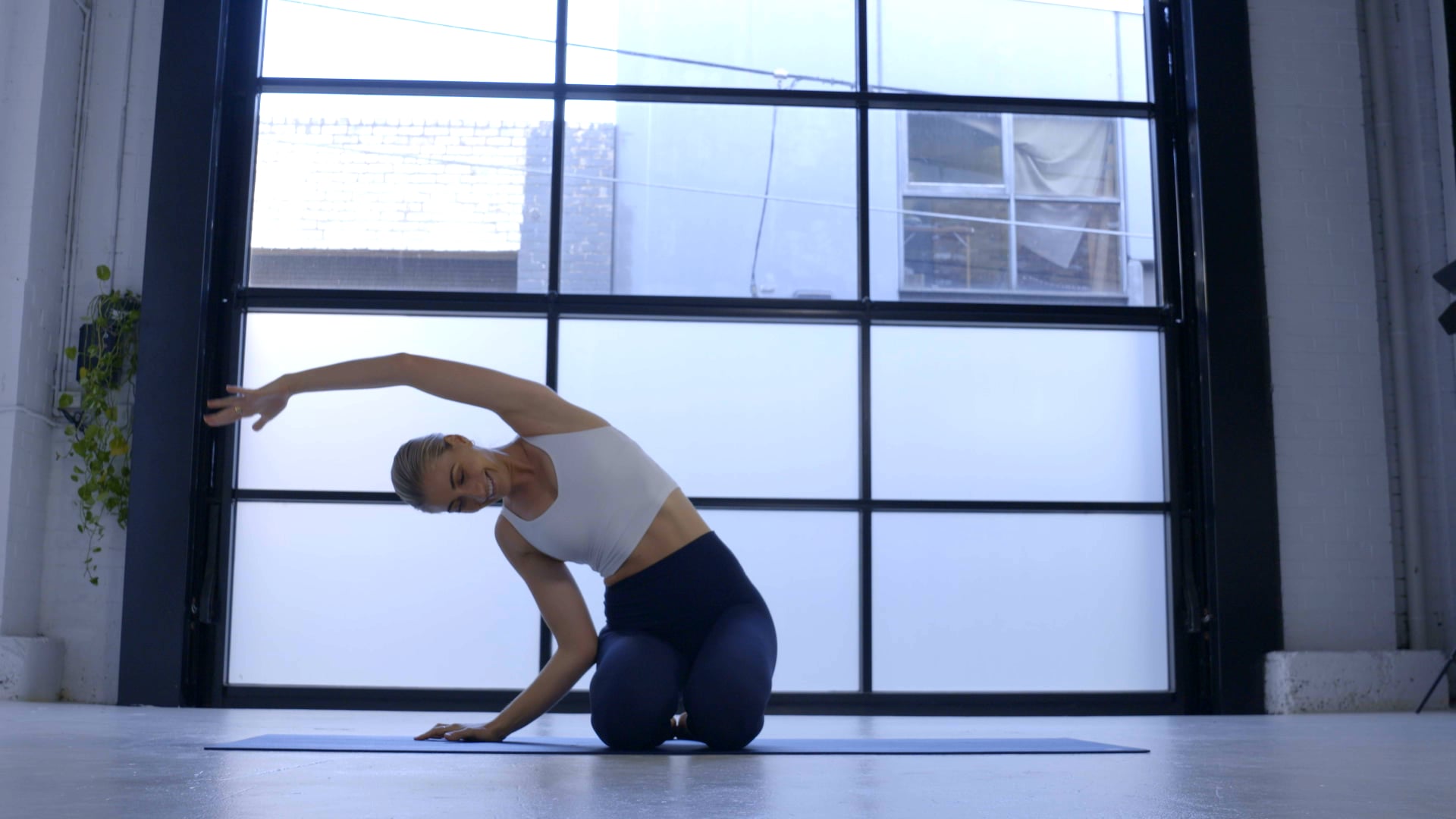 ANGE 30 SEC B-ROLL CLIP