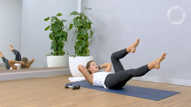 Hot Strength: Shoulders, Core and Quads Focus with Roxy