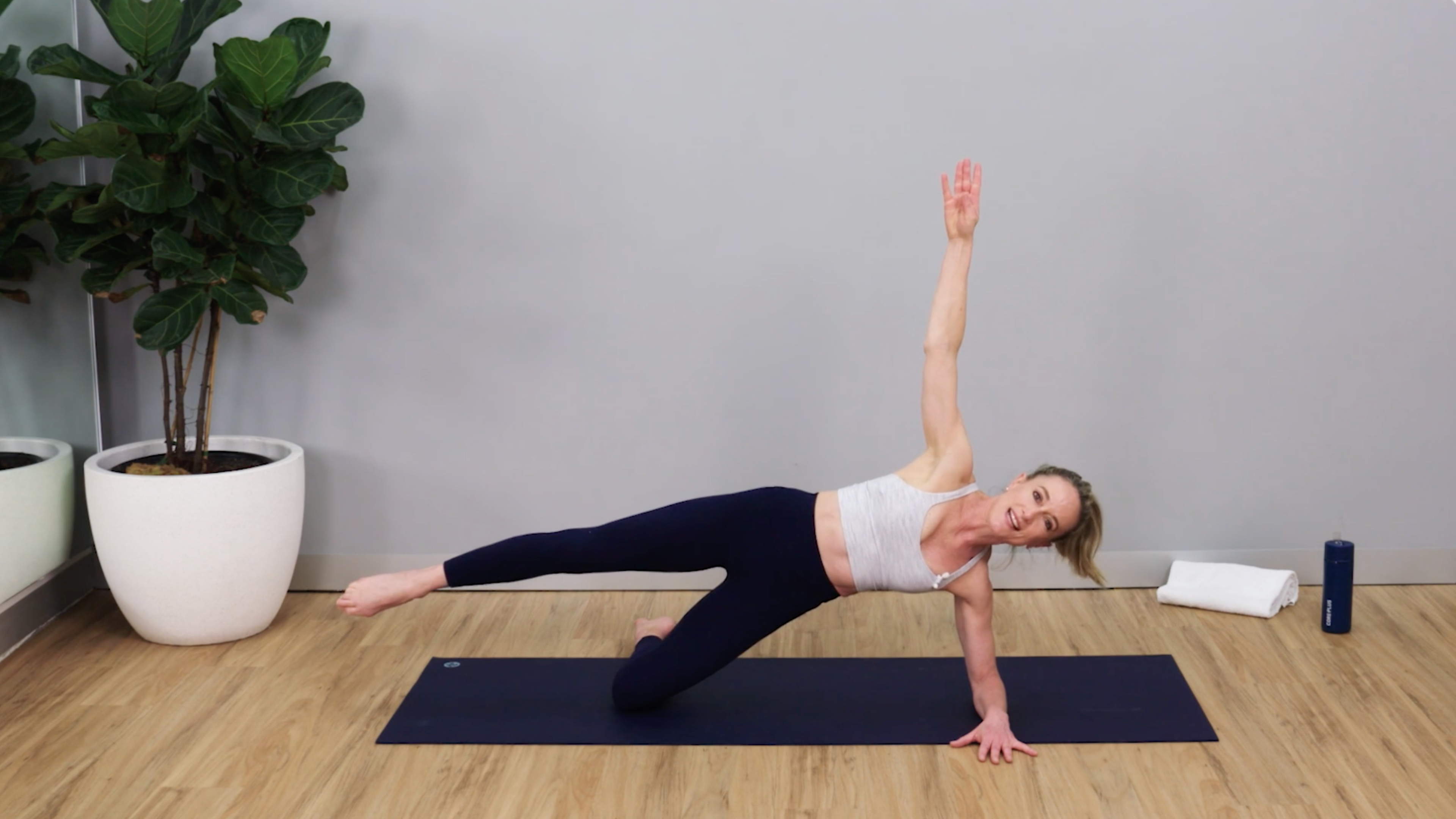 Core - Tempo Slow Hold with Carnie