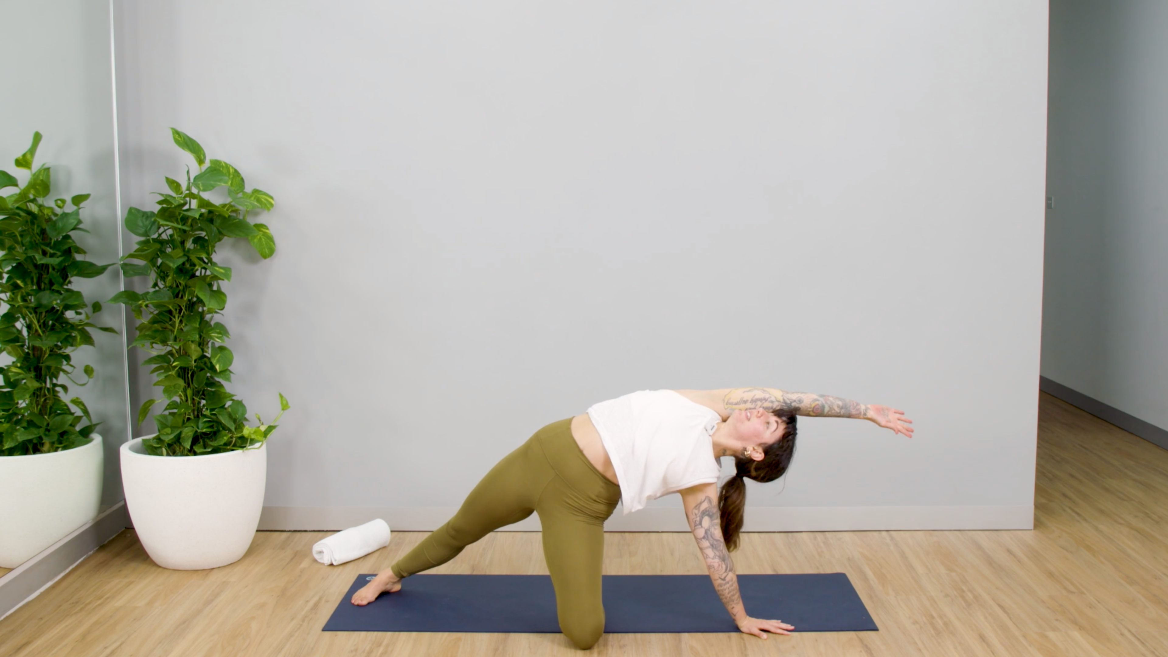 Intermediate Vinyasa Flow with Hope