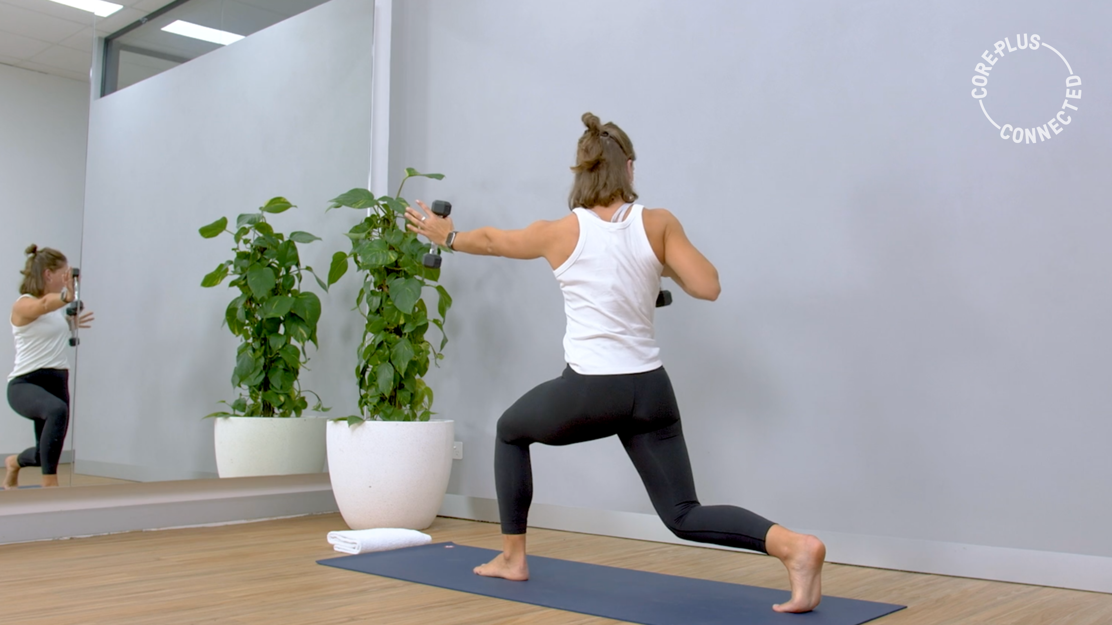 Hot Strength: Back, Glutes and Hamstring Focus with Roxy