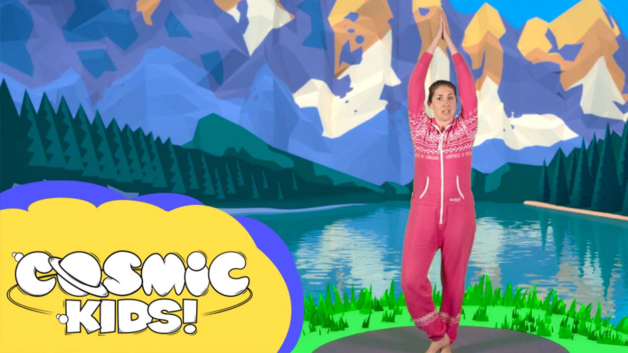 Babs The Beaver | Saturday Morning Yoga!