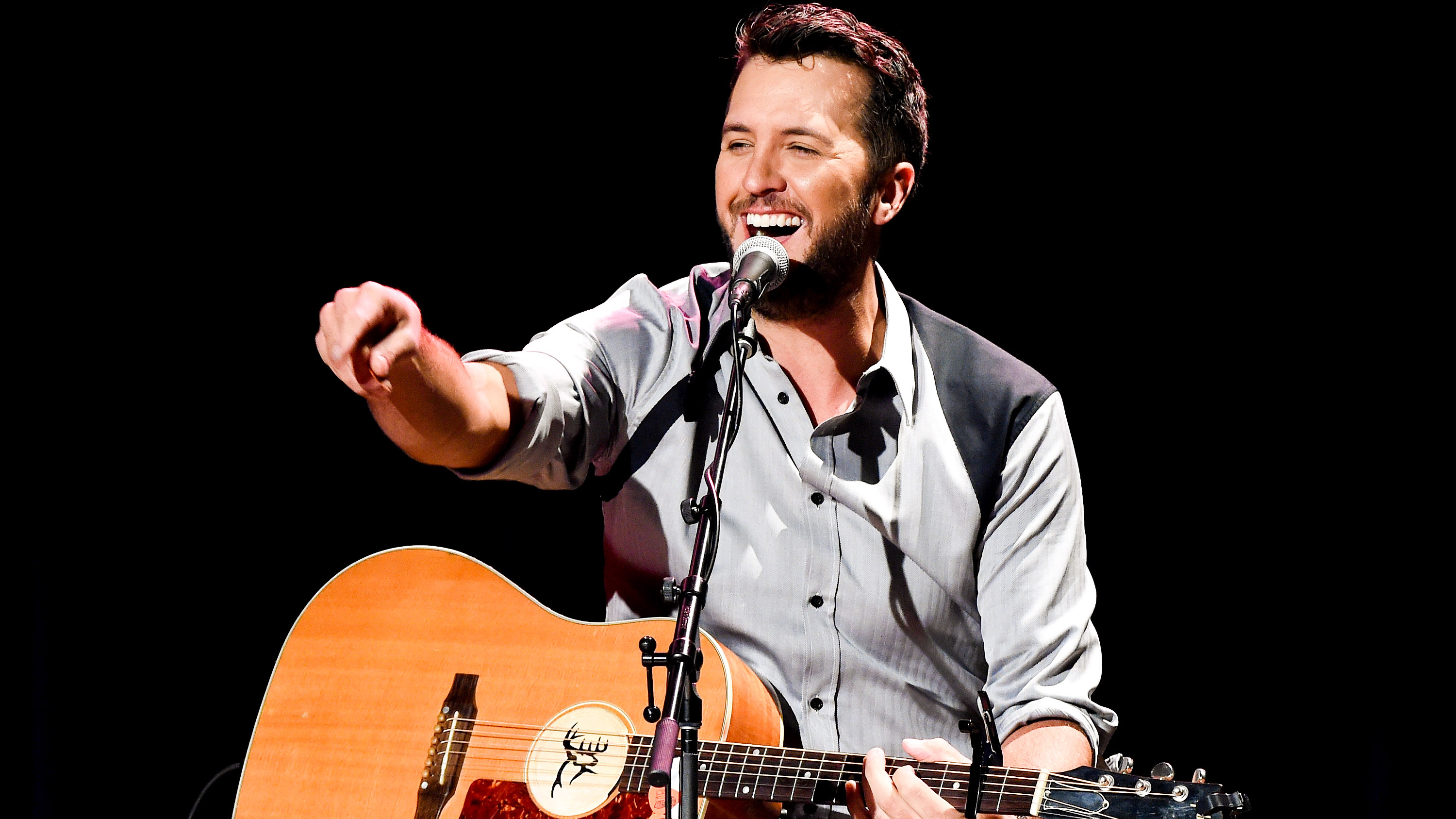 Luke Bryan • Songs and Interview, 2015