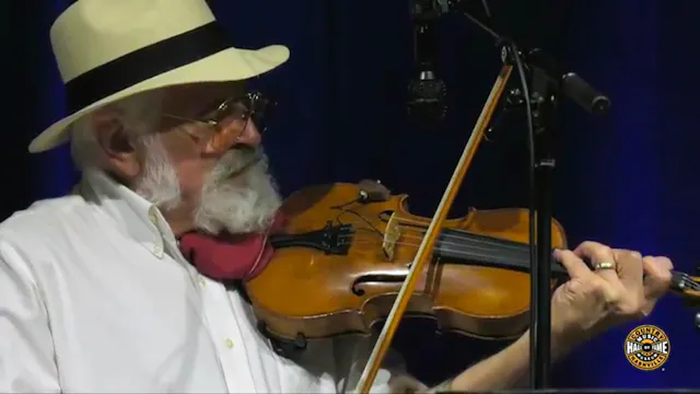 Fiddle Demonstration: Buddy Spicher