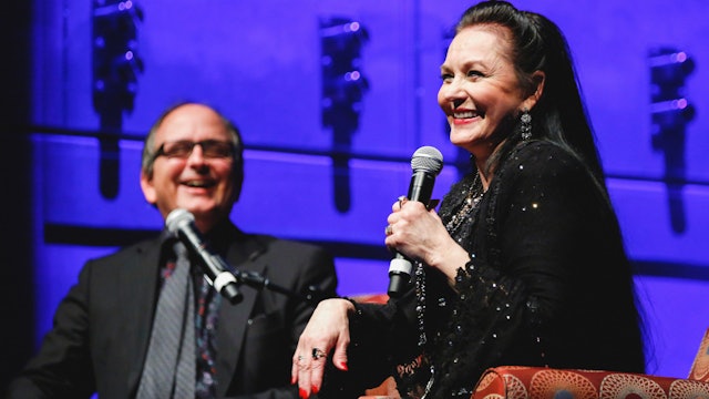 Crystal Gayle • Songs and Stories, 2014