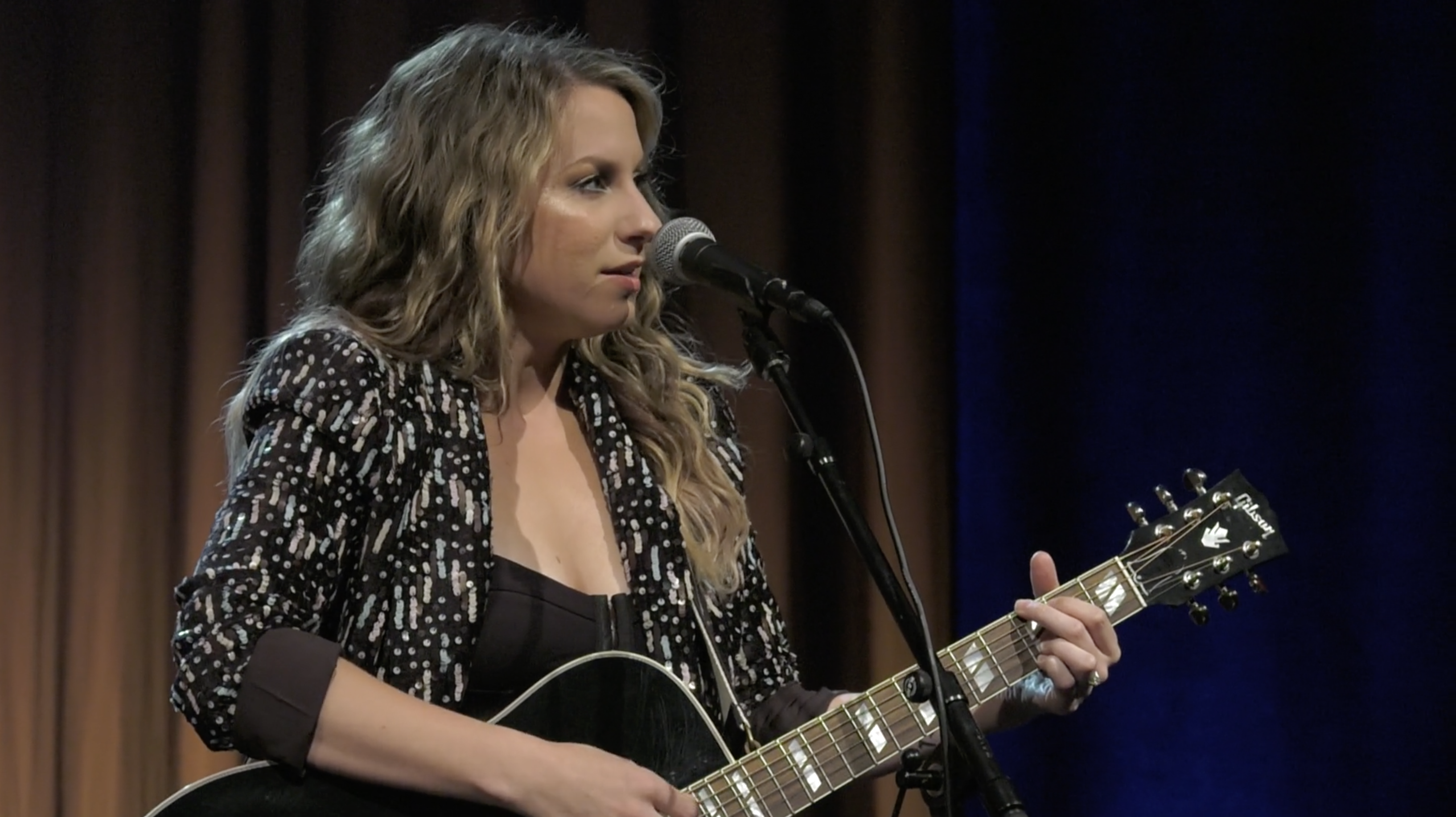 Caitlyn Smith Bonus Tracks • Live at the Hall, 2022