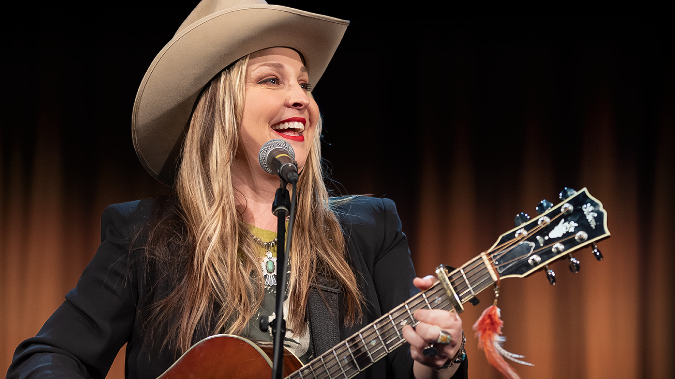 Sunny Sweeney • Songwriter Session, 2023