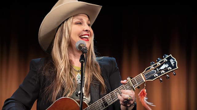 Sunny Sweeney • Songwriter Session, 2023