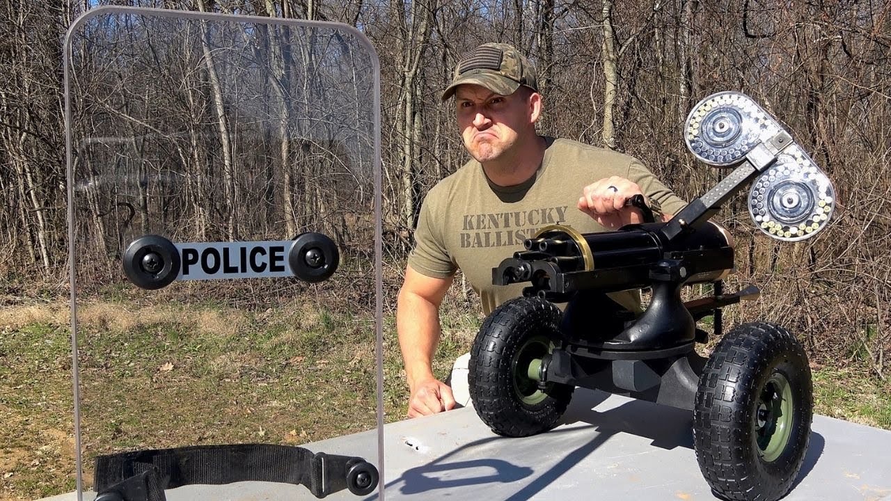 Gatling Gun vs Transparent Shield 🛡