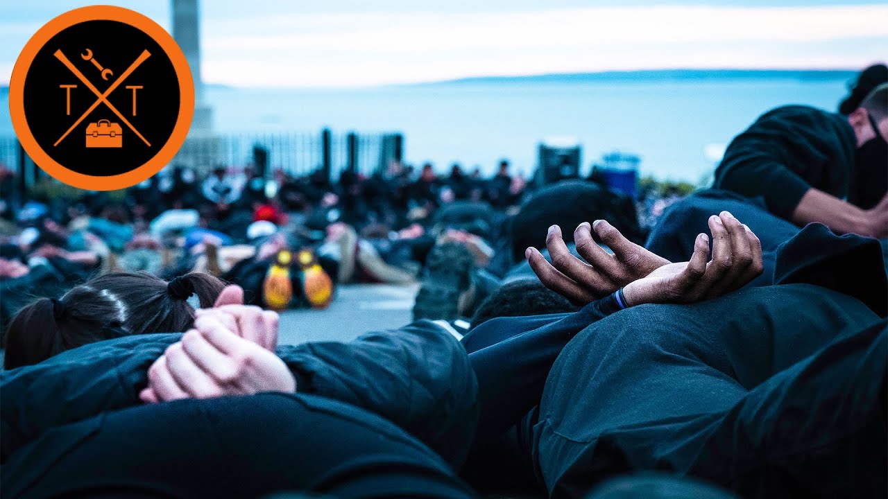 5 Reasons You Should NEVER Talk to the Police...