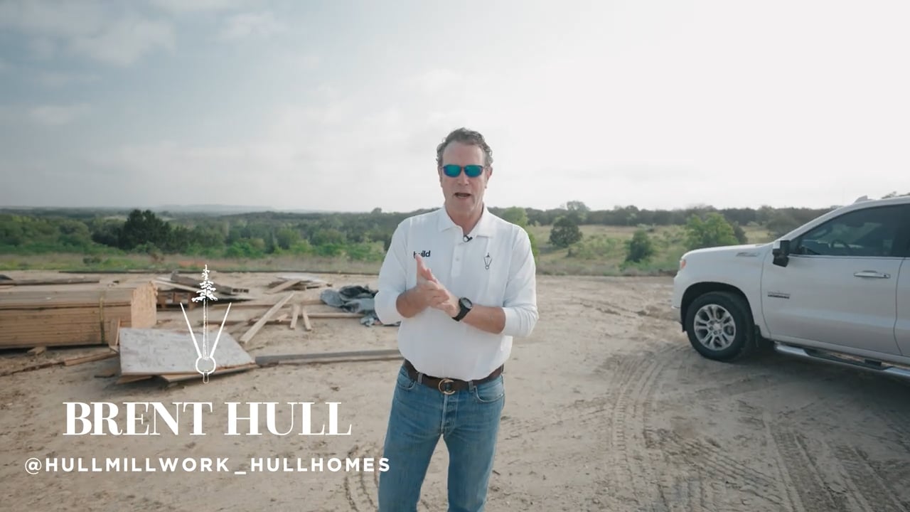 S2 E1 The Ranch - Breaking Ground