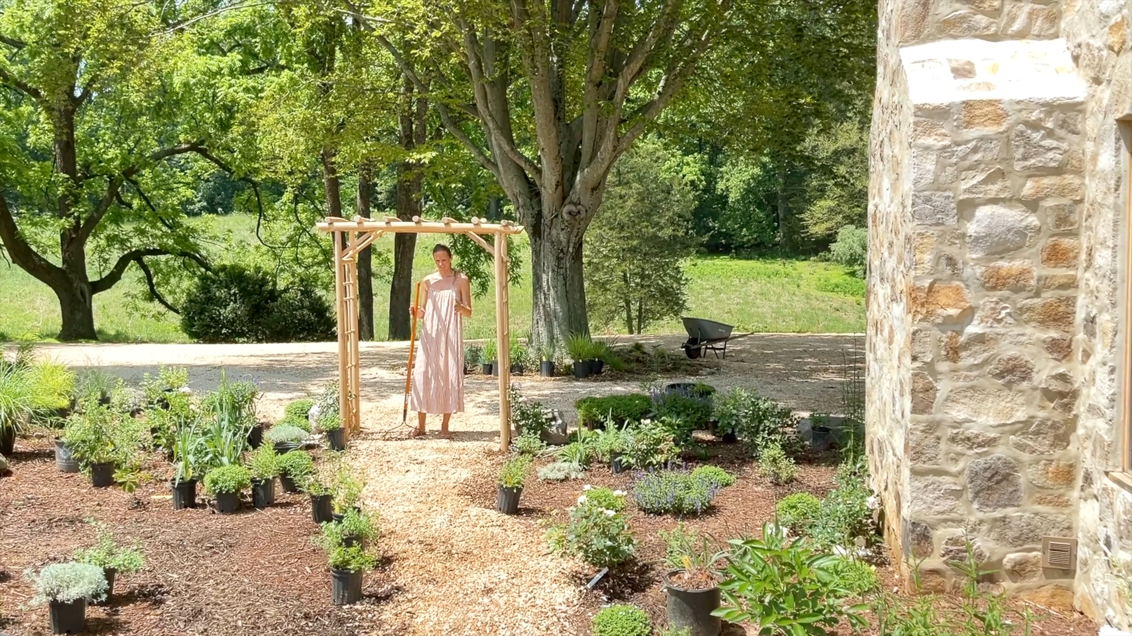 S2E16 Slow Living in a Fairy Tale