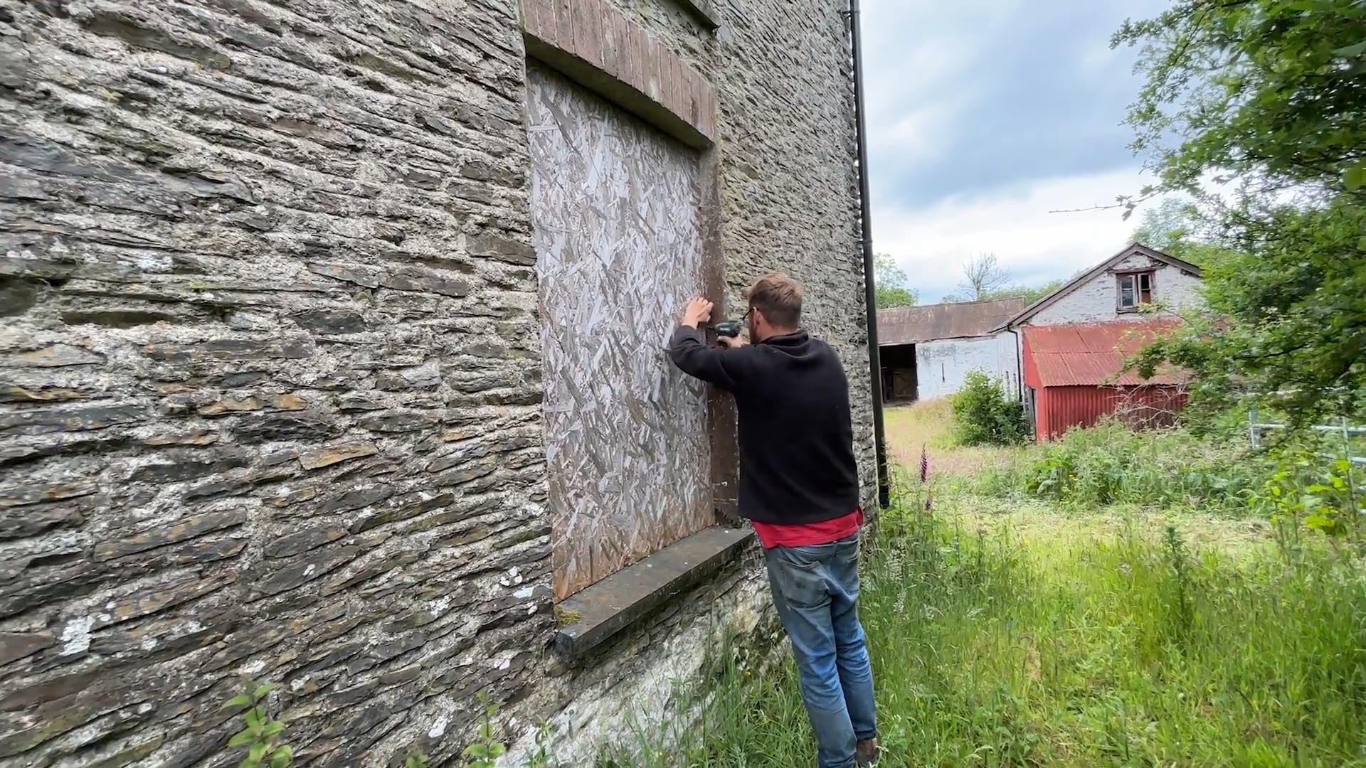 S1E3 Early Renovation Setbacks Reveal Hidden Problems