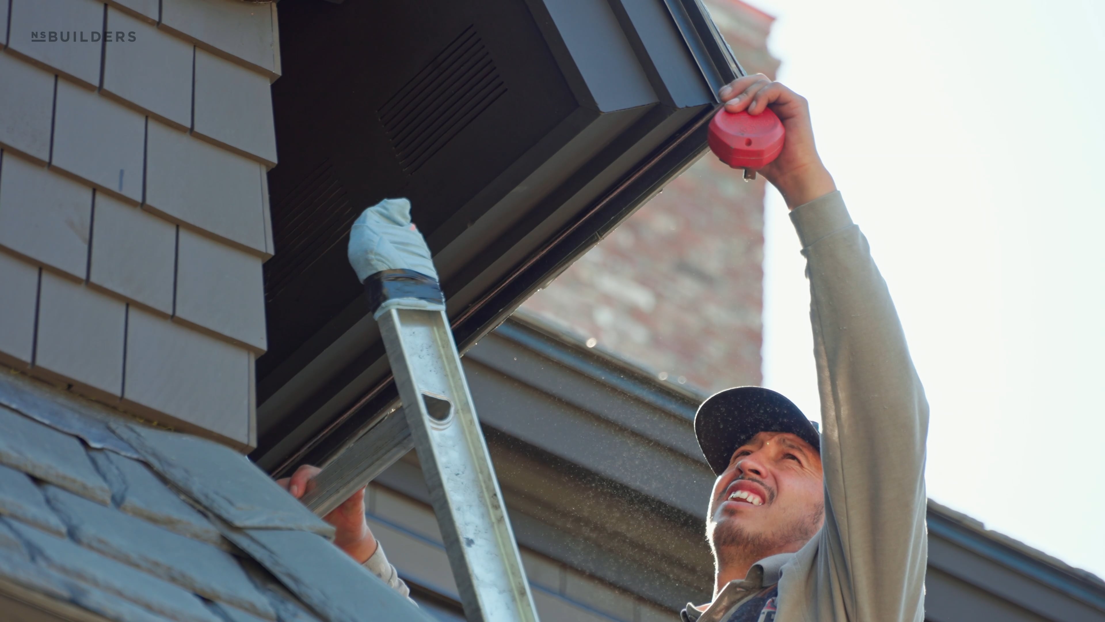 S1E37 Exterior building details