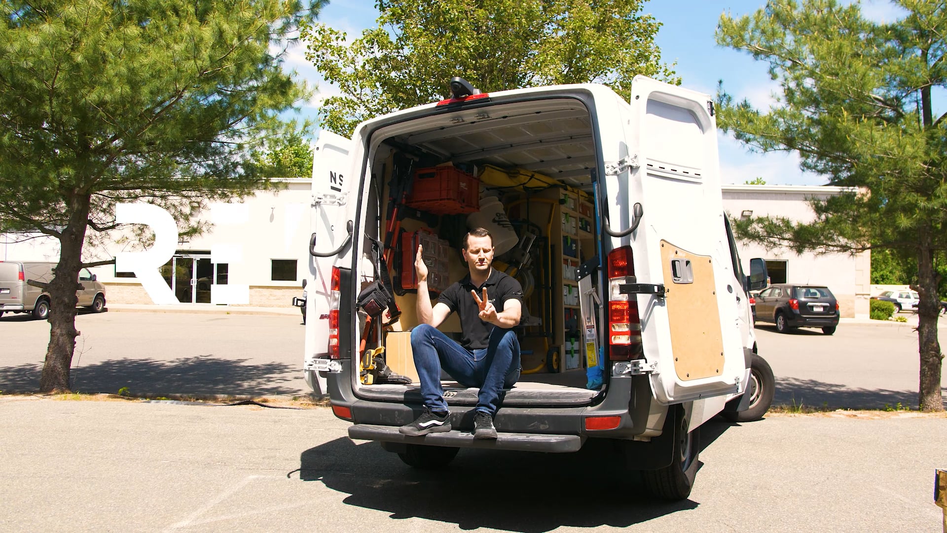 S1E7 What's inside a cabinet install van?