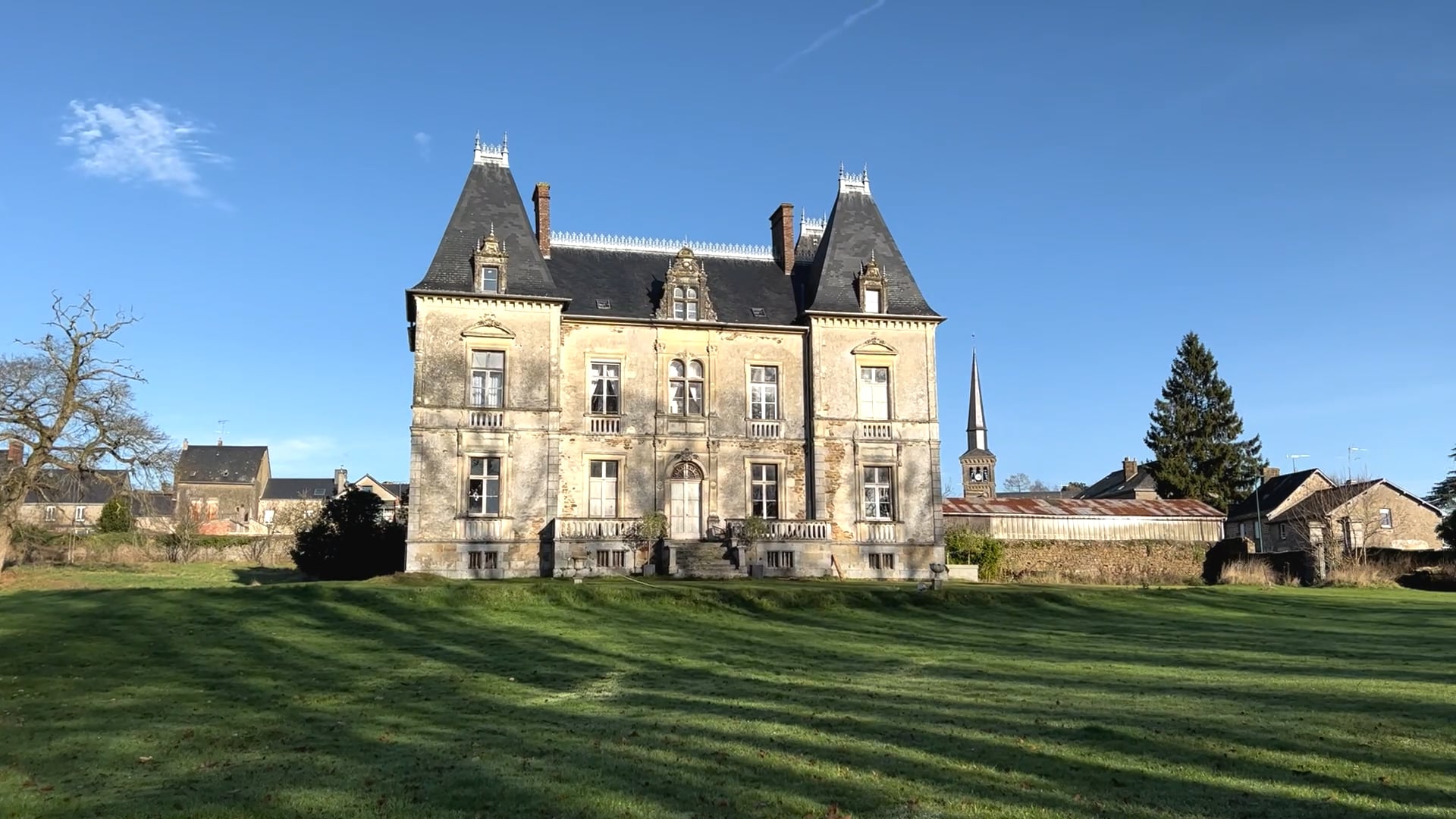 S3E3 One of The Biggest Jobs in The Chateau