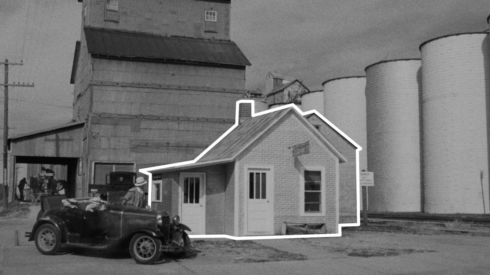 Location Scouting for PAPER MOON