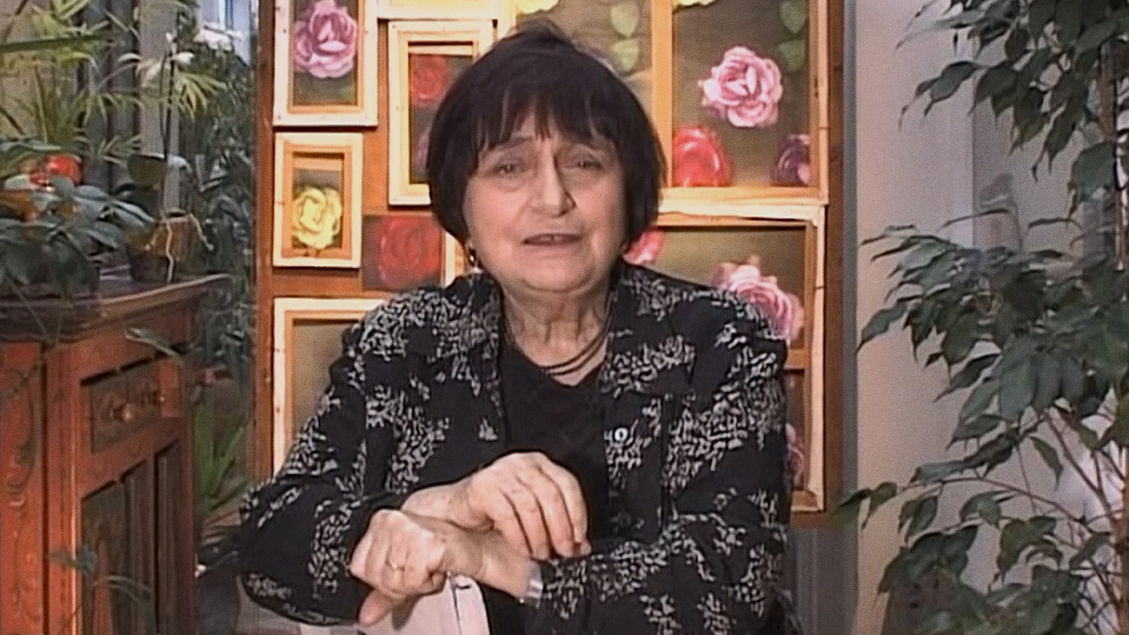 ELSA LA ROSE Introduction