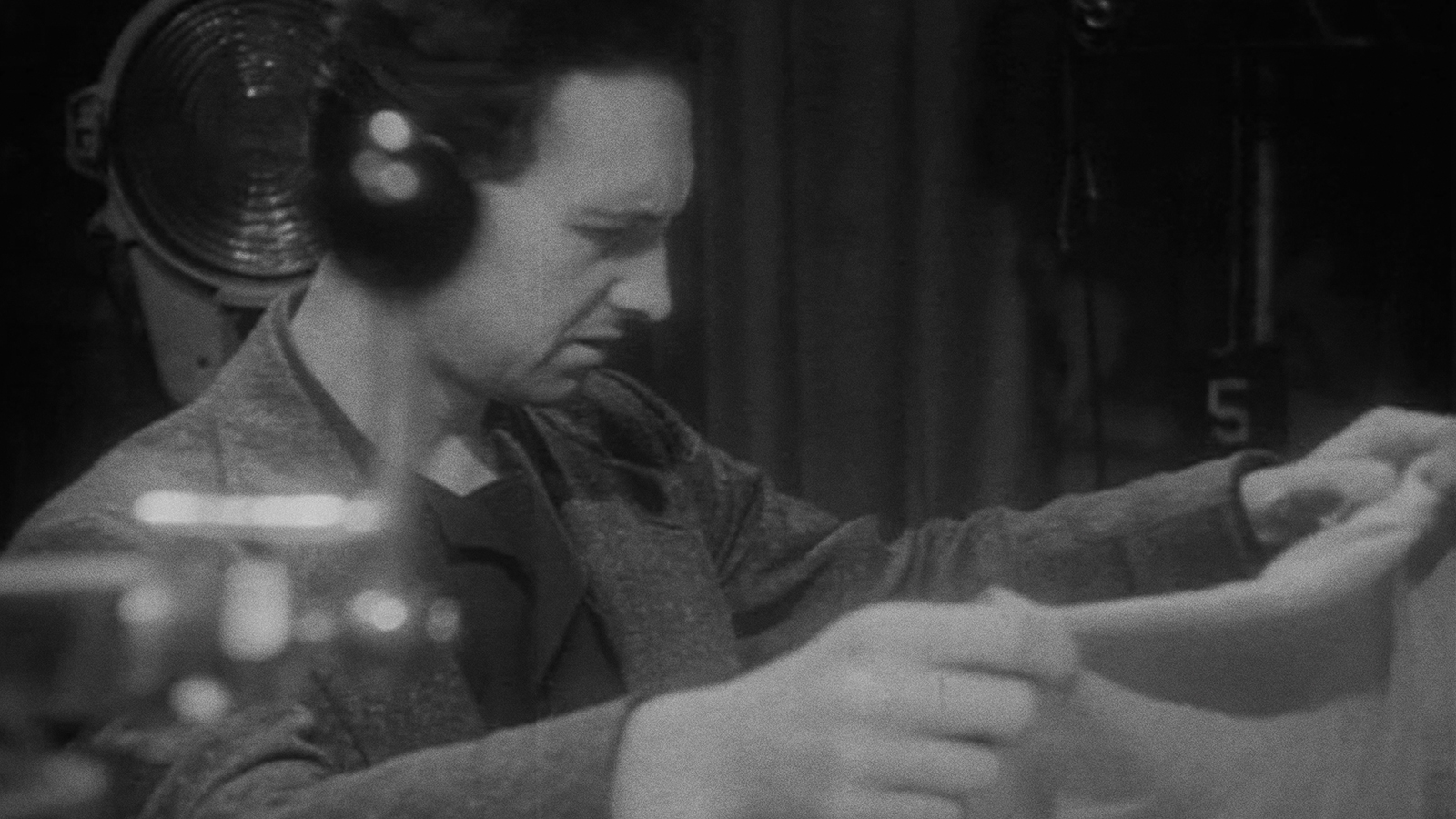 ASHES AND DIAMONDS Behind-the-Scenes Newsreel