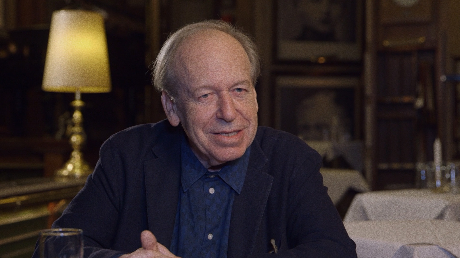 Rüdiger Vogler and Lisa Kreuzer on WRONG MOVE