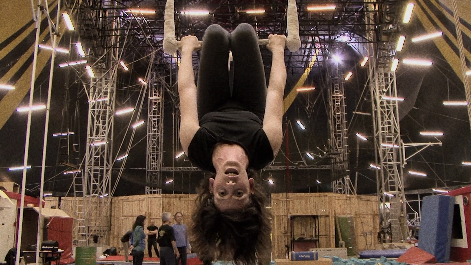 Around Trapeze Artists