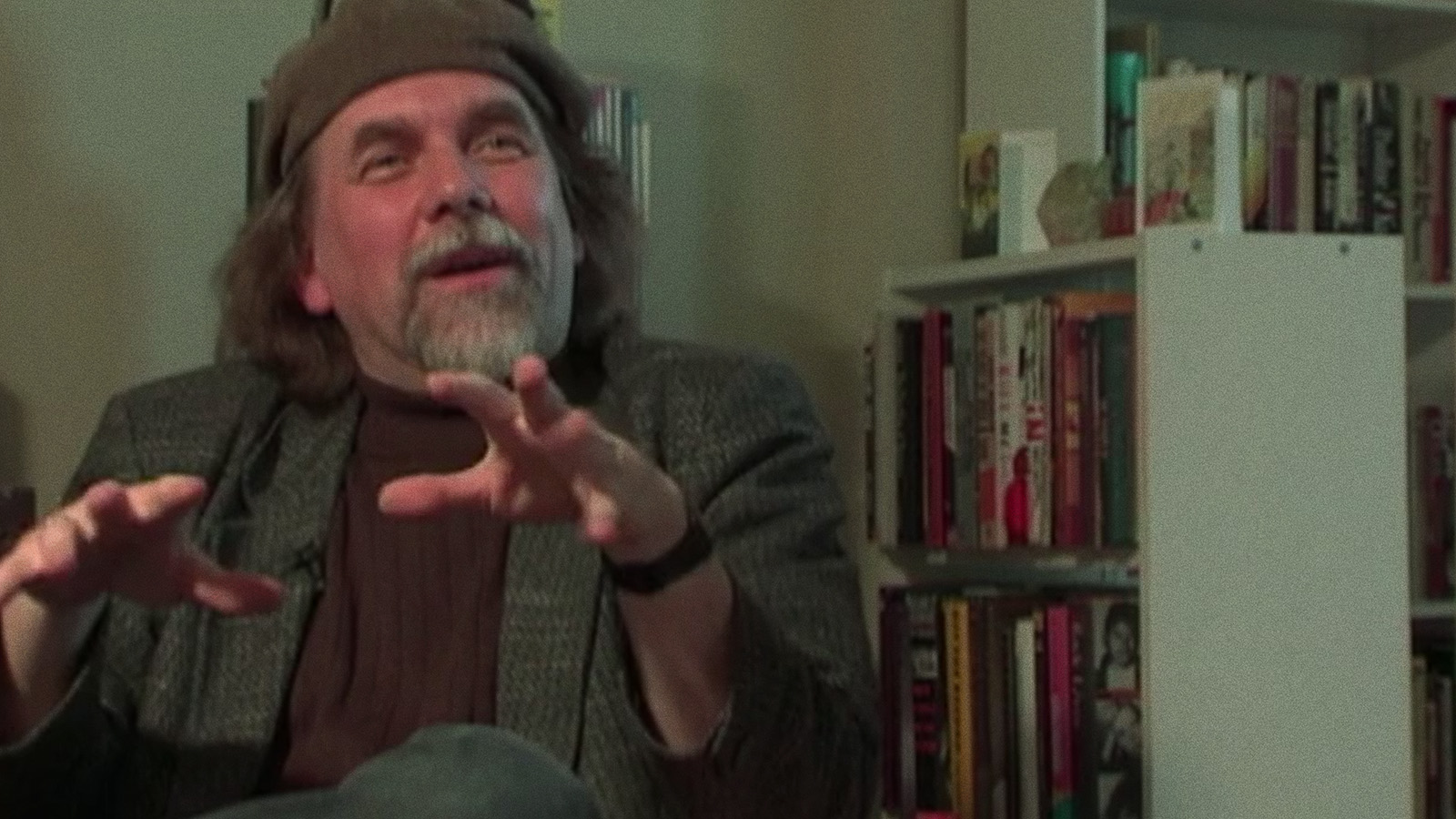 On-Screen: MON ONCLE ANTOINE