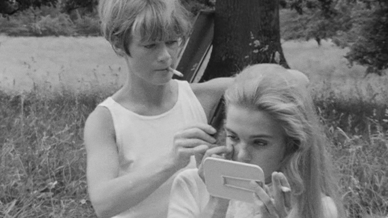 ELVIRA MADIGAN Behind the scenes