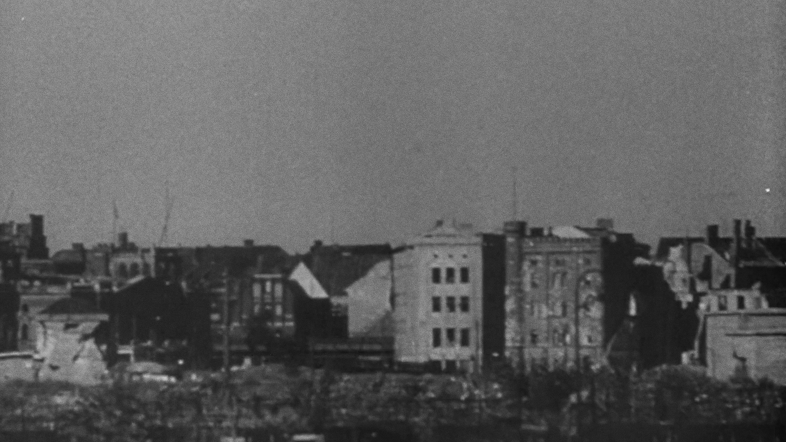 GERMANY YEAR ZERO Italian-Language Opening