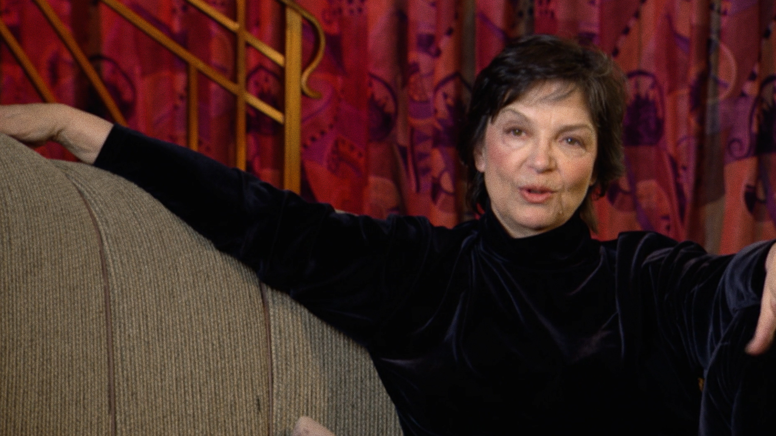 Lelia Goldoni on SHADOWS